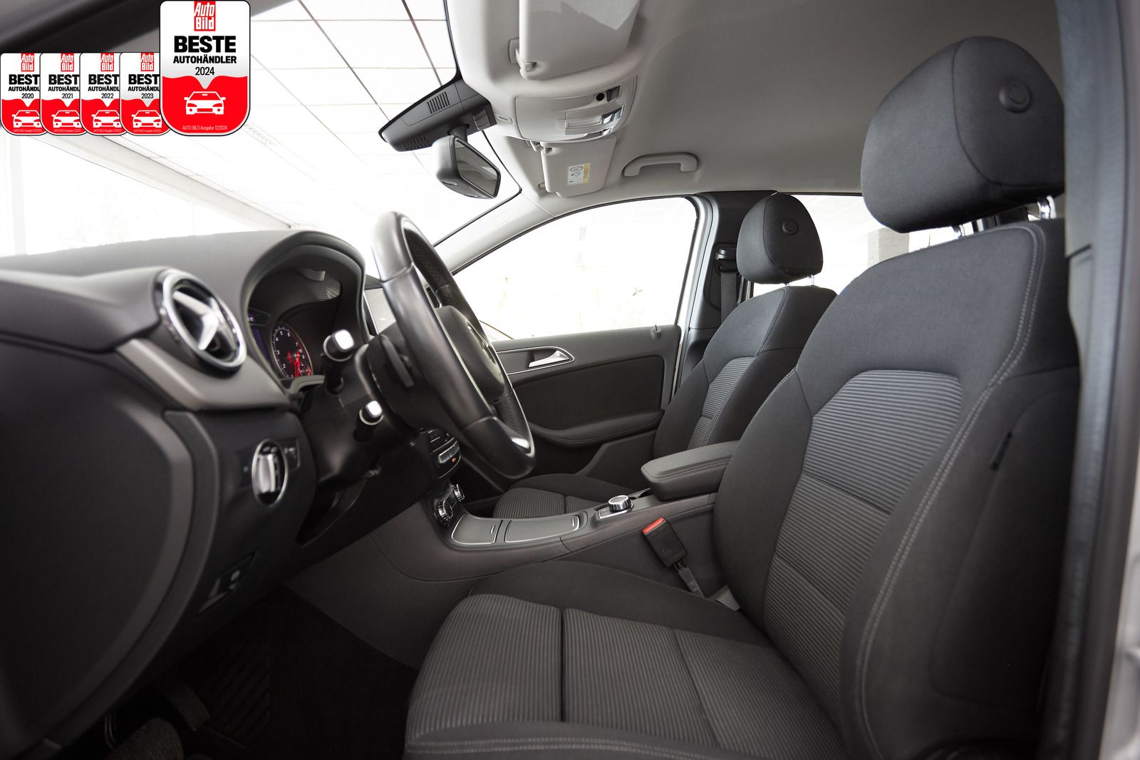 Mercedes-Benz B 180 B 180 7G-DCT*NAVI*AHK*KAMERA*SITZH*TEMPOM*PARK-A