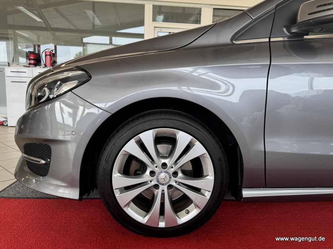Mercedes-Benz B 180 B 180 *Navi*Park-Assist*Cam*Automatik*ServiceNeu
