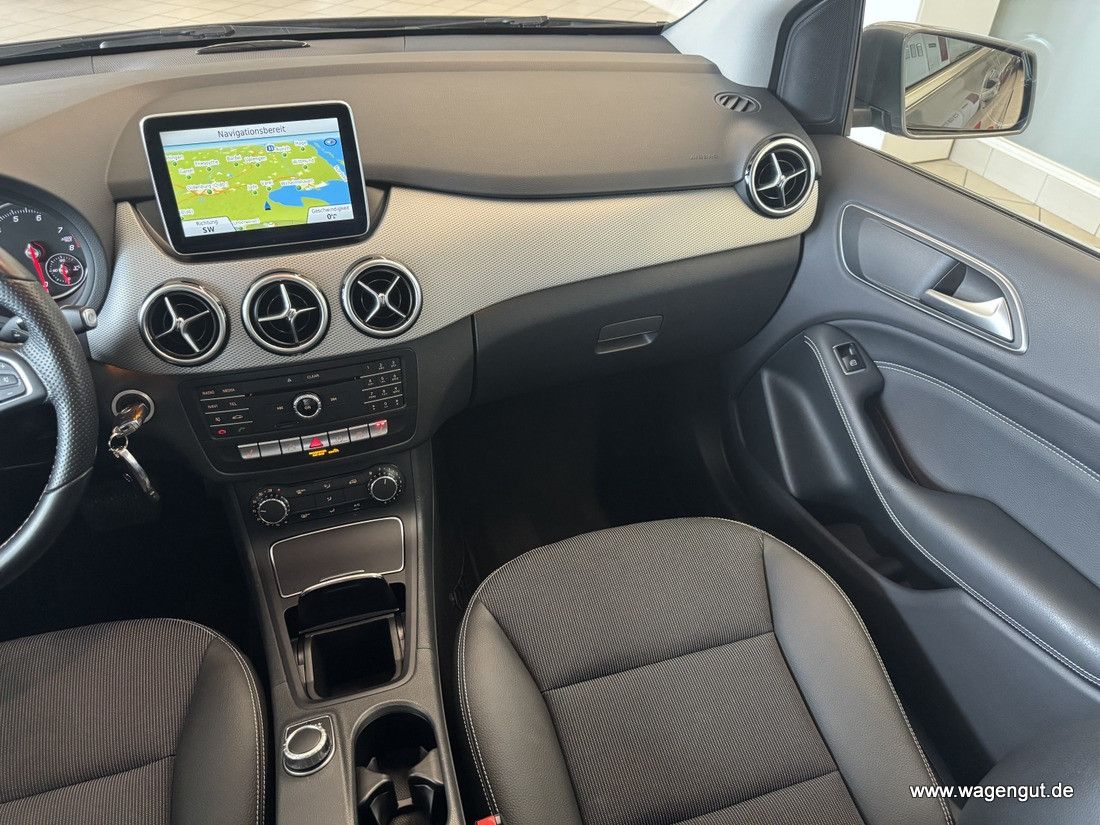 Mercedes-Benz B 180 B 180 *Navi*Park-Assist*Cam*Automatik*ServiceNeu