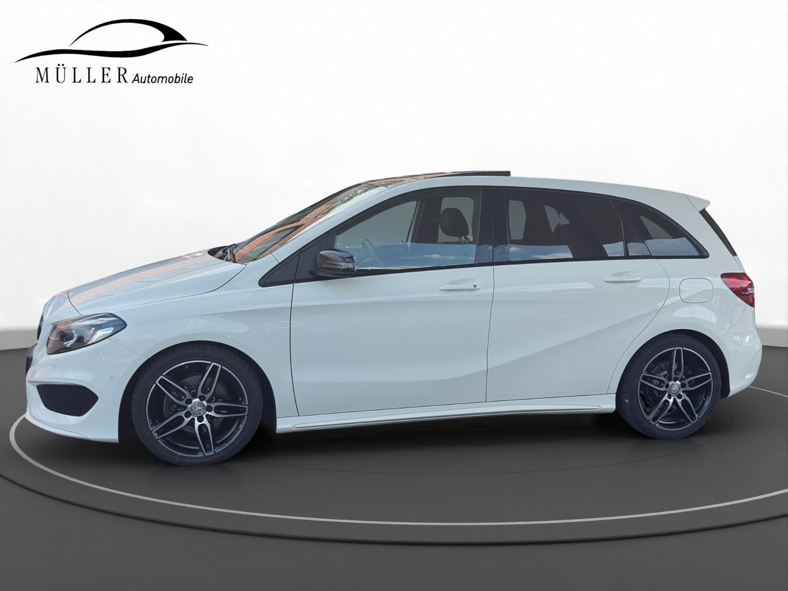 Mercedes-Benz B 200 B 200d AMG Pano AHK