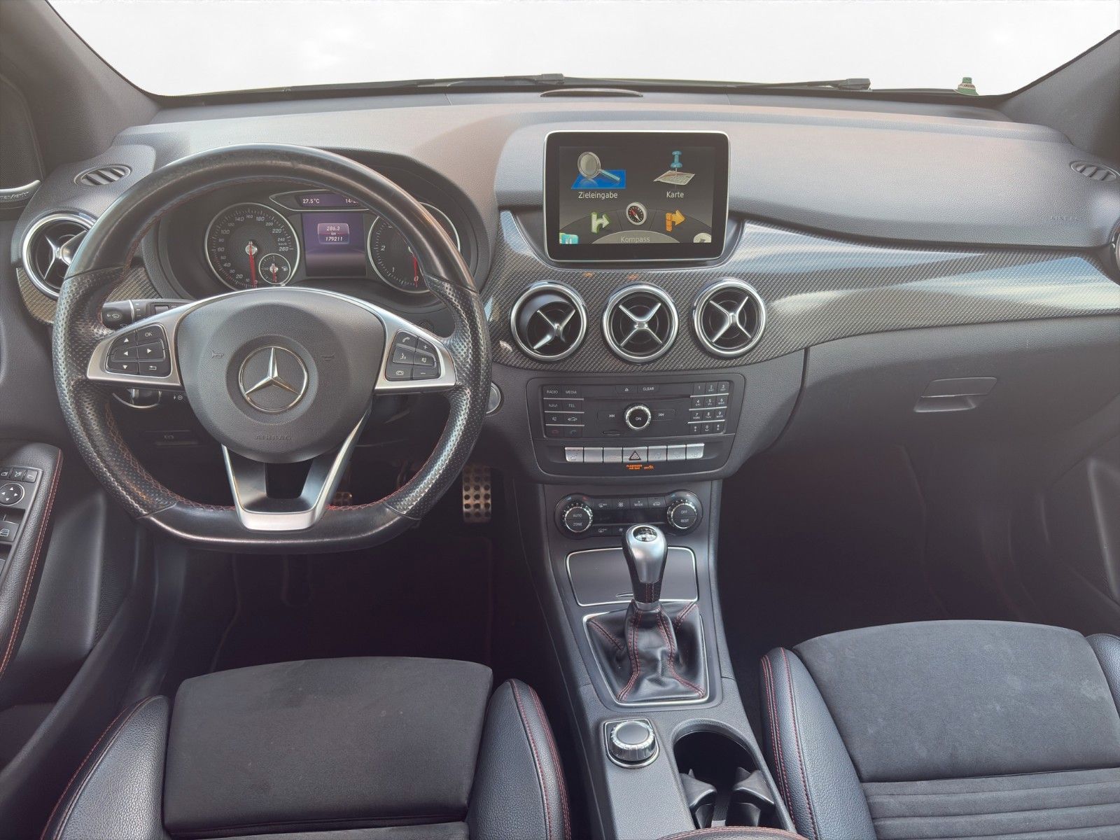 Mercedes-Benz B 200 B 200d AMG Pano AHK