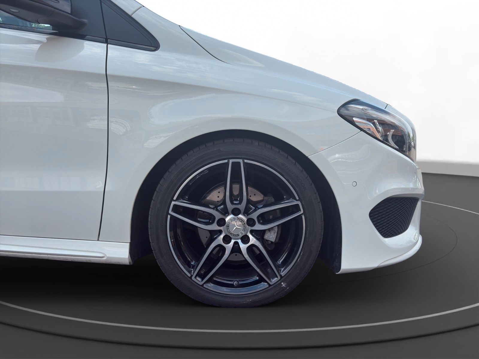 Mercedes-Benz B 200 B 200d AMG Pano AHK