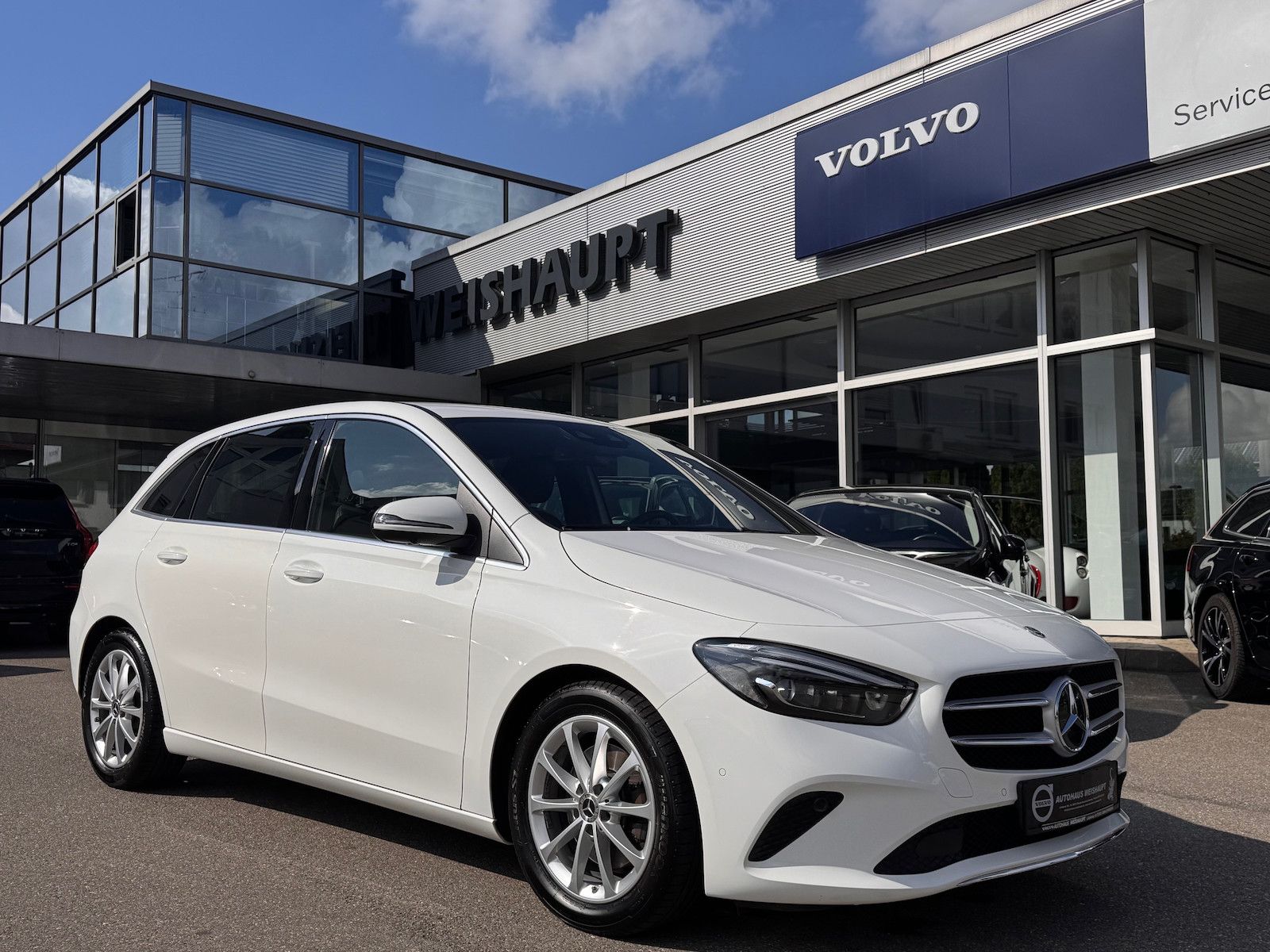 Mercedes-Benz B 220 B 220 4Matic*AWD*Progressive*AHK*Navi*360°*LED*