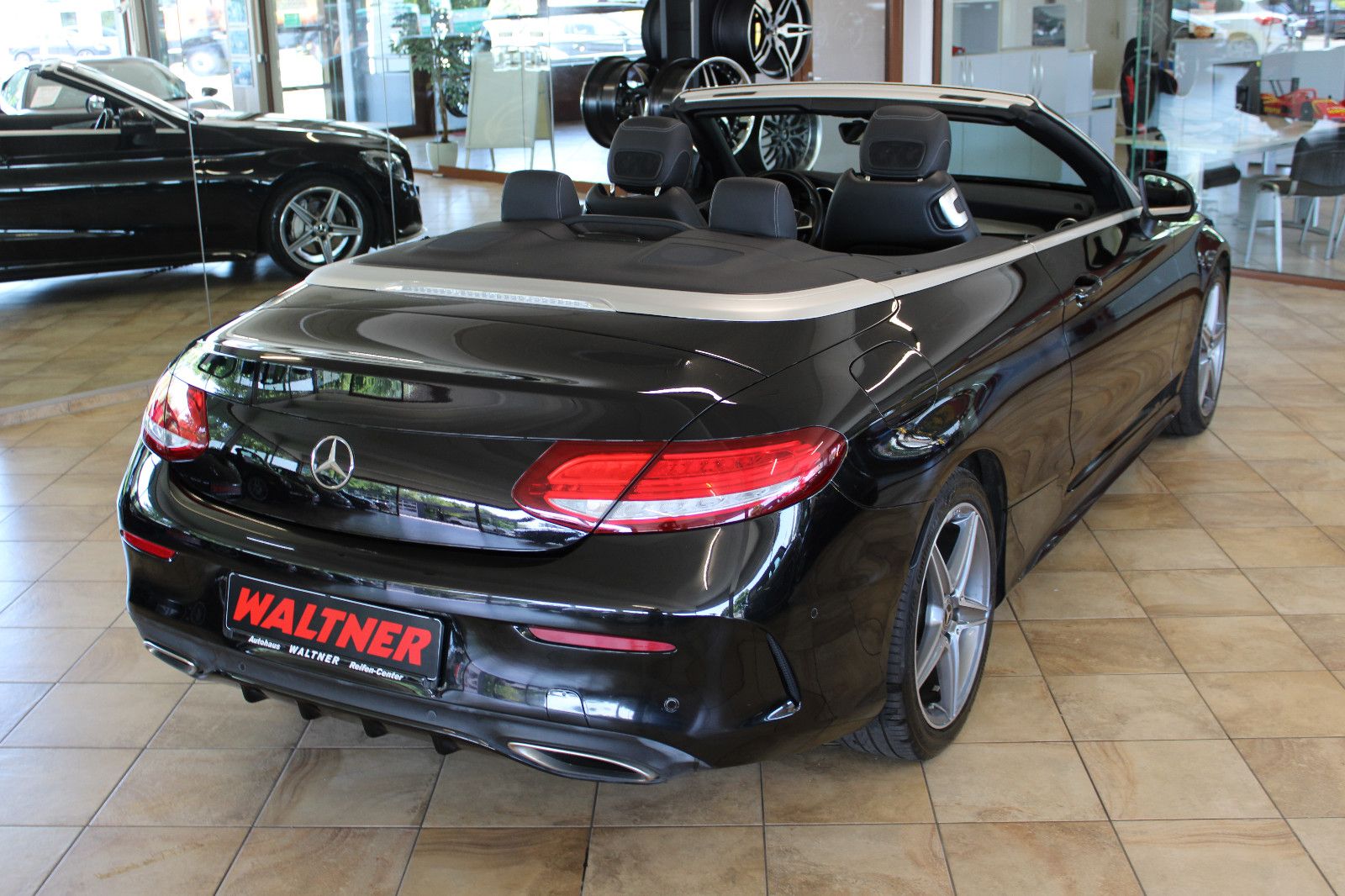 Mercedes-Benz C 180 C 180 Cabrio *AMG-Line+Top Zustand*