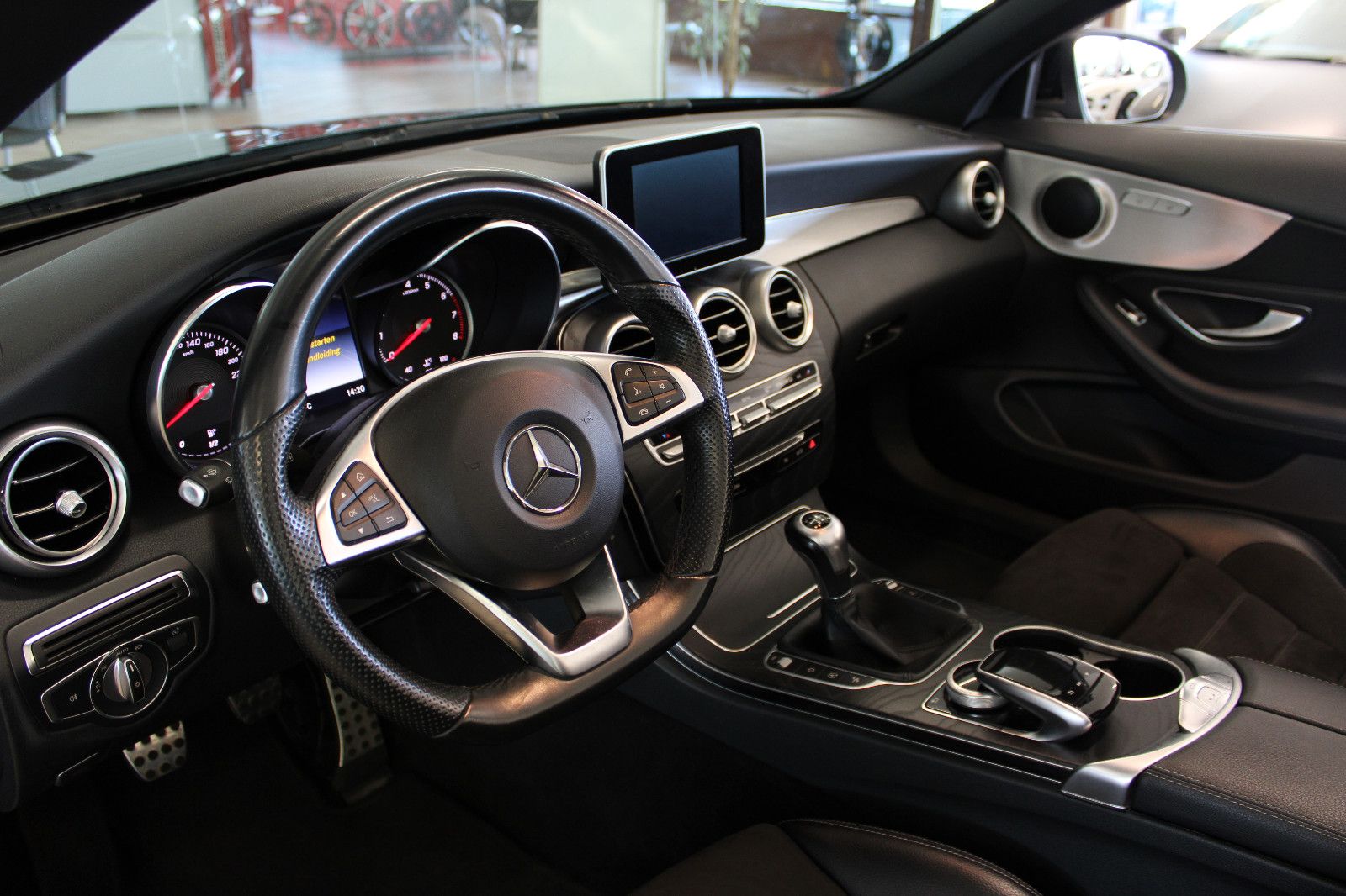 Mercedes-Benz C 180 C 180 Cabrio *AMG-Line+Top Zustand*