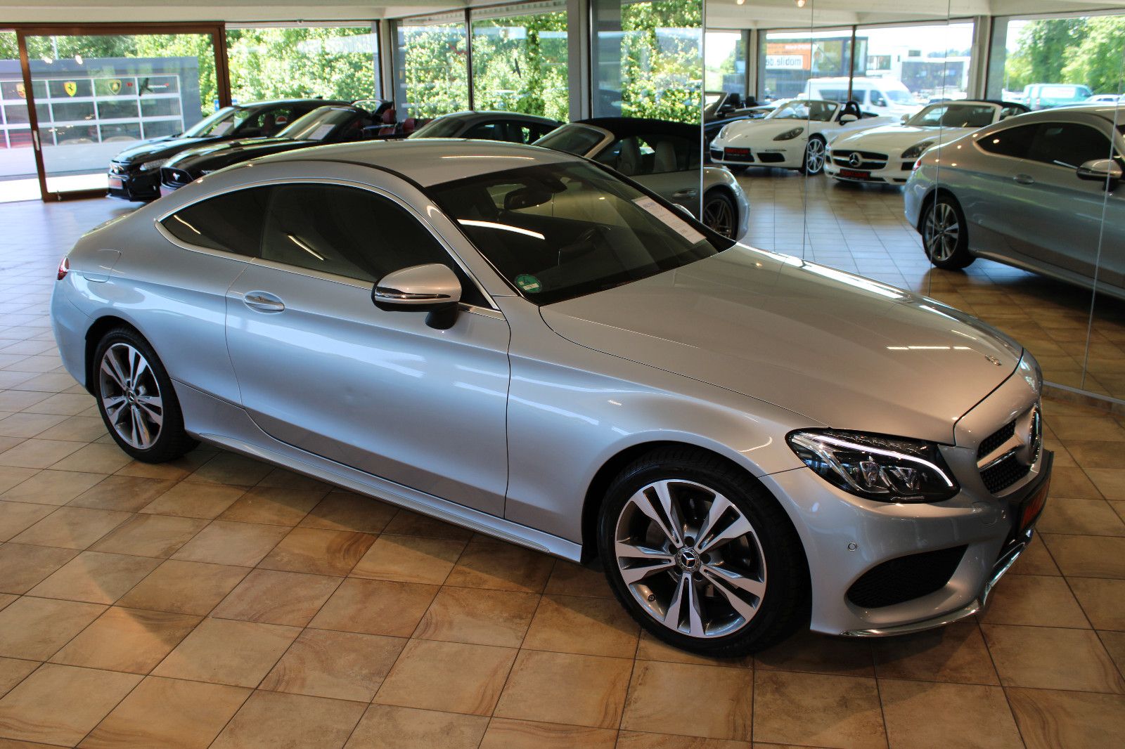 Mercedes-Benz C 180 C 180 Coupe *AMG-Line+Deutsch*