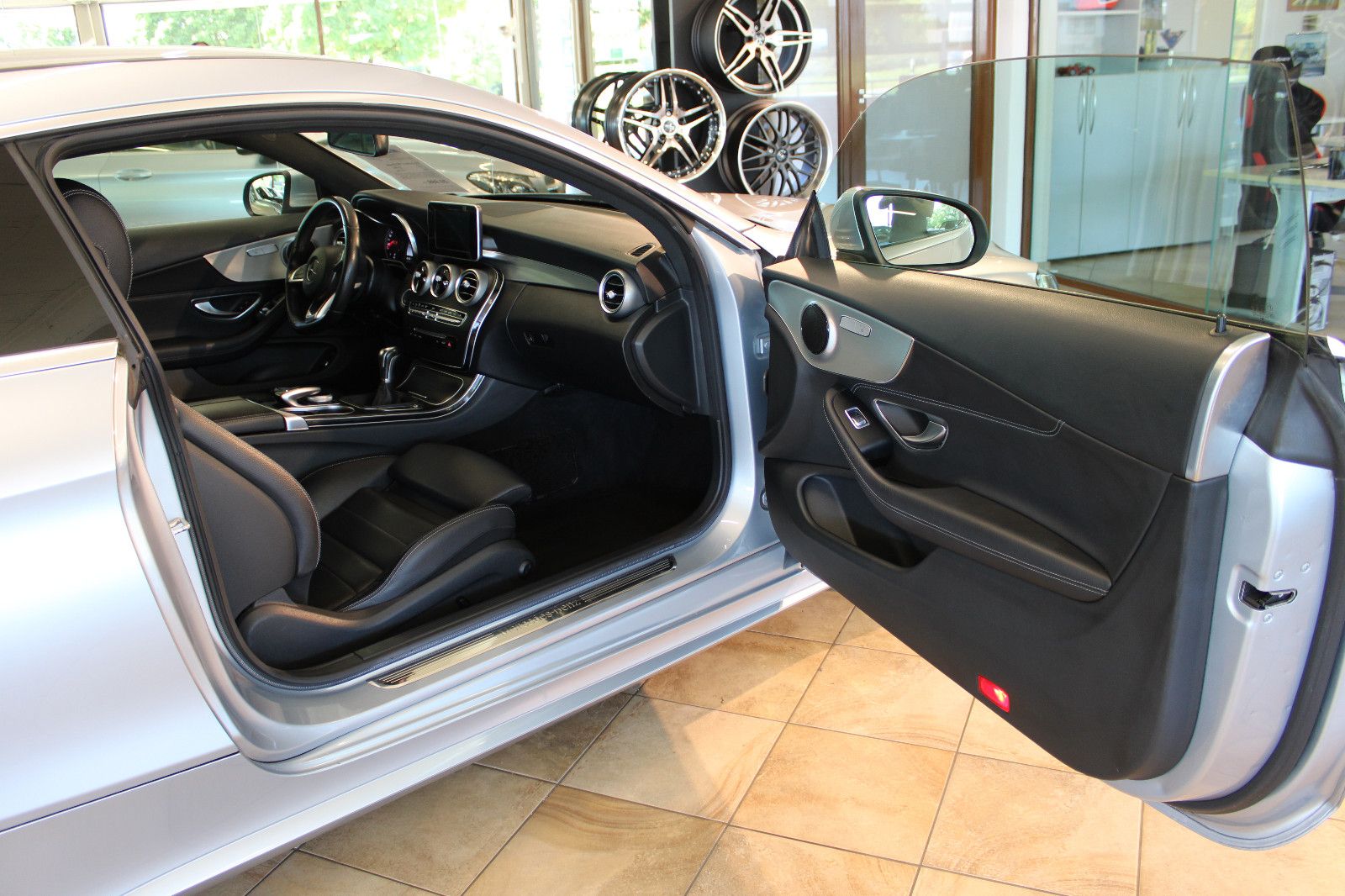 Mercedes-Benz C 180 C 180 Coupe *AMG-Line+Deutsch*