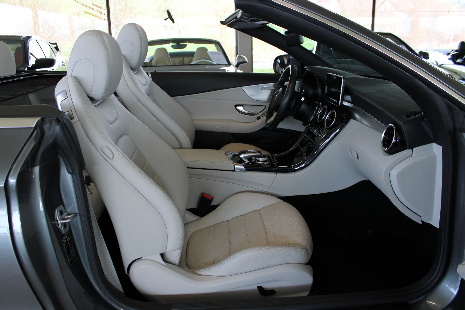 Mercedes-Benz C 200 C 200 Cabrio *48.000 KM+Top Zustand*