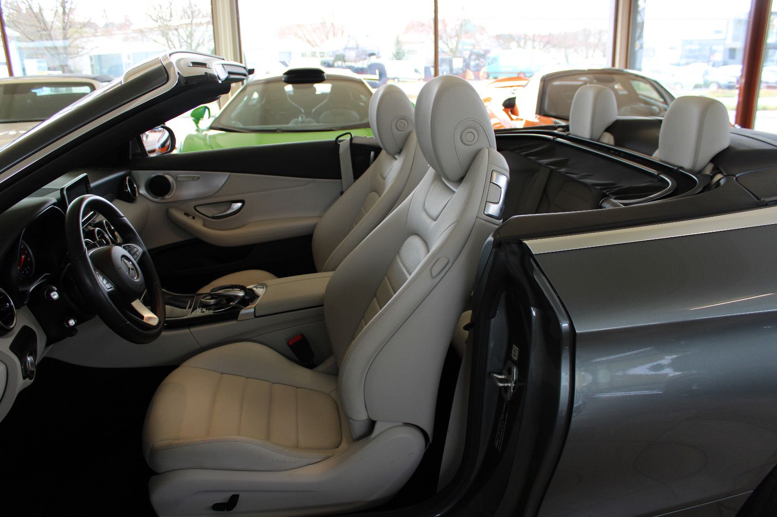 Mercedes-Benz C 200 C 200 Cabrio *48.000 KM+Top Zustand*