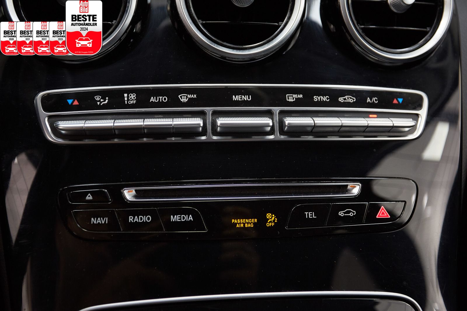 Mercedes-Benz C 200 C 200 CGI 7G-TRO*AMG SPORT*AVANTGARDE*NAVI*LED*