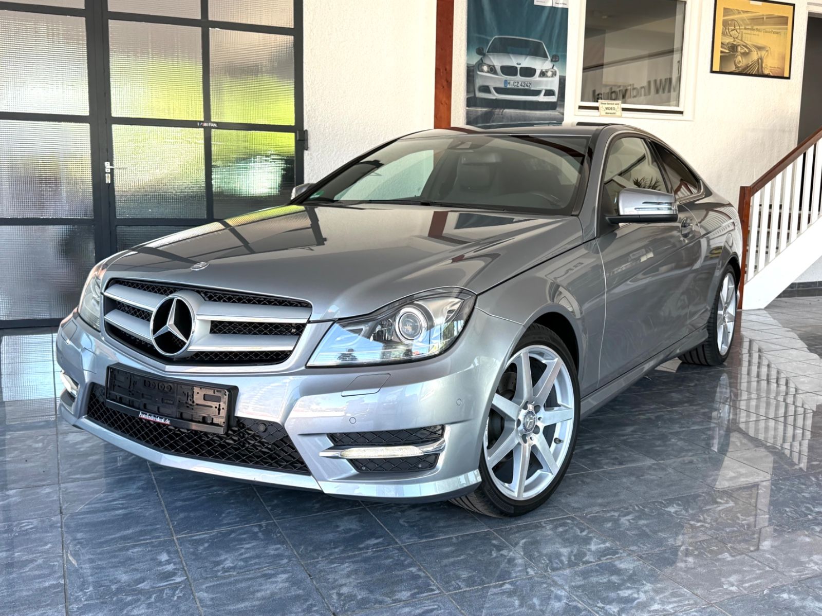 Mercedes-Benz C 200 C 200 Coupe AMG PDC Aut. Navi. Alarm PDC Xenon