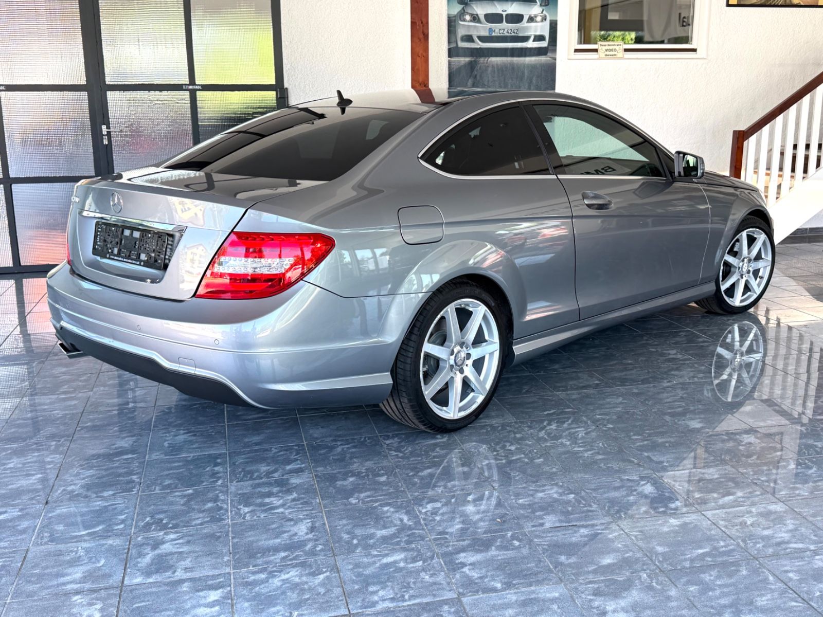 Mercedes-Benz C 200 C 200 Coupe AMG PDC Aut. Navi. Alarm PDC Xenon