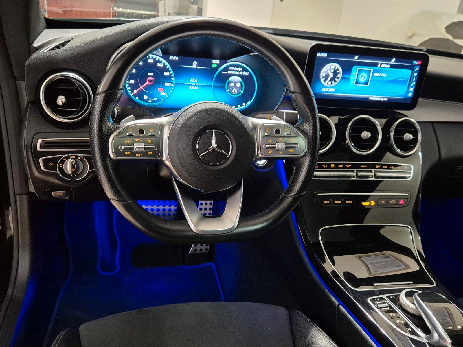 Mercedes-Benz C 220 C 220 d Coupe AMG Line,Pano,Memory,Night,Widescr