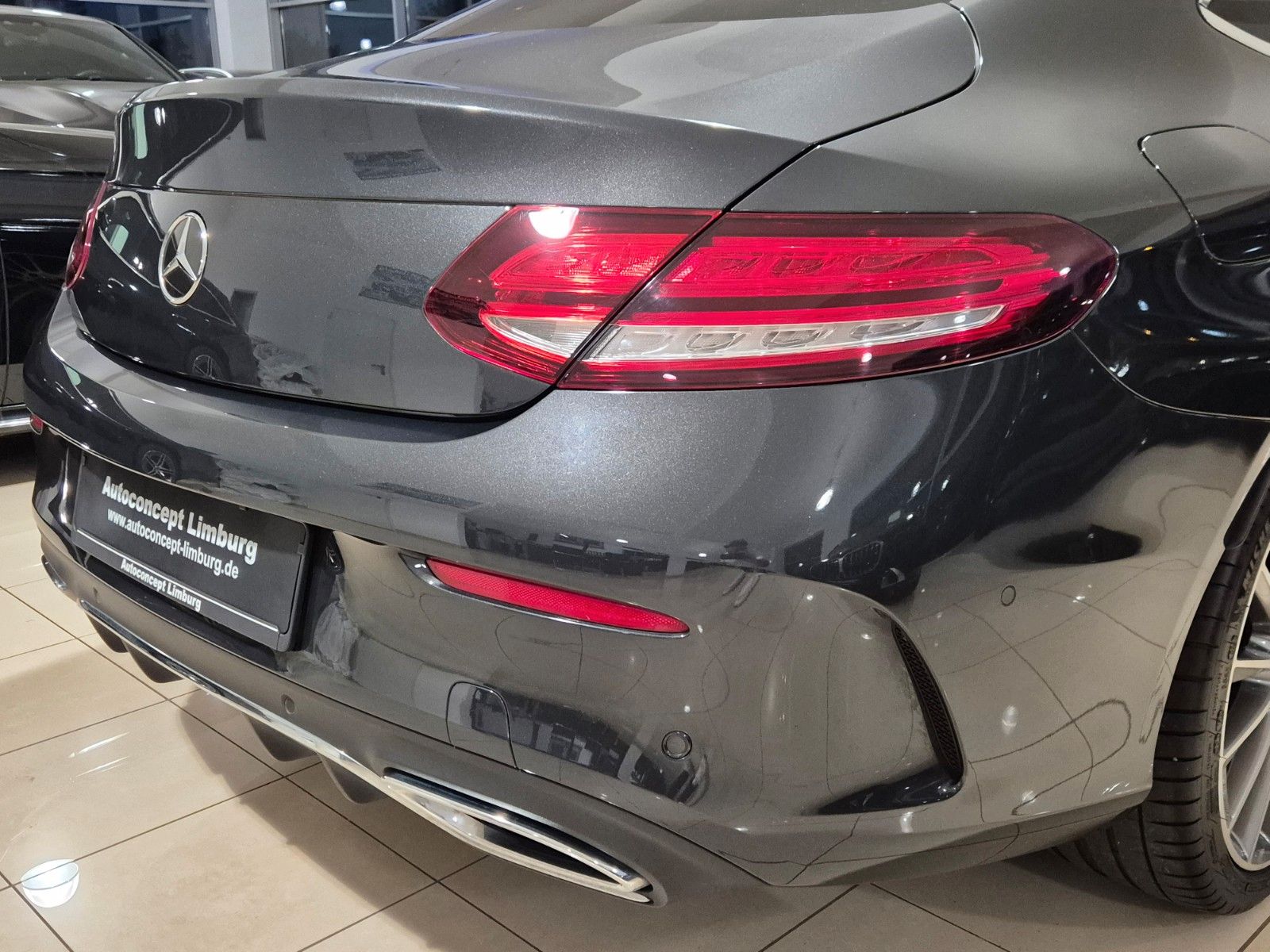 Mercedes-Benz C 220 C 220 d Coupe/AMG/Pano/Burmester/360CAM/Widescre