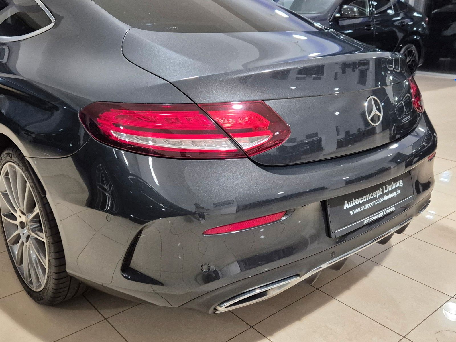 Mercedes-Benz C 220 C 220 d Coupe/AMG/Pano/Burmester/360CAM/Widescre