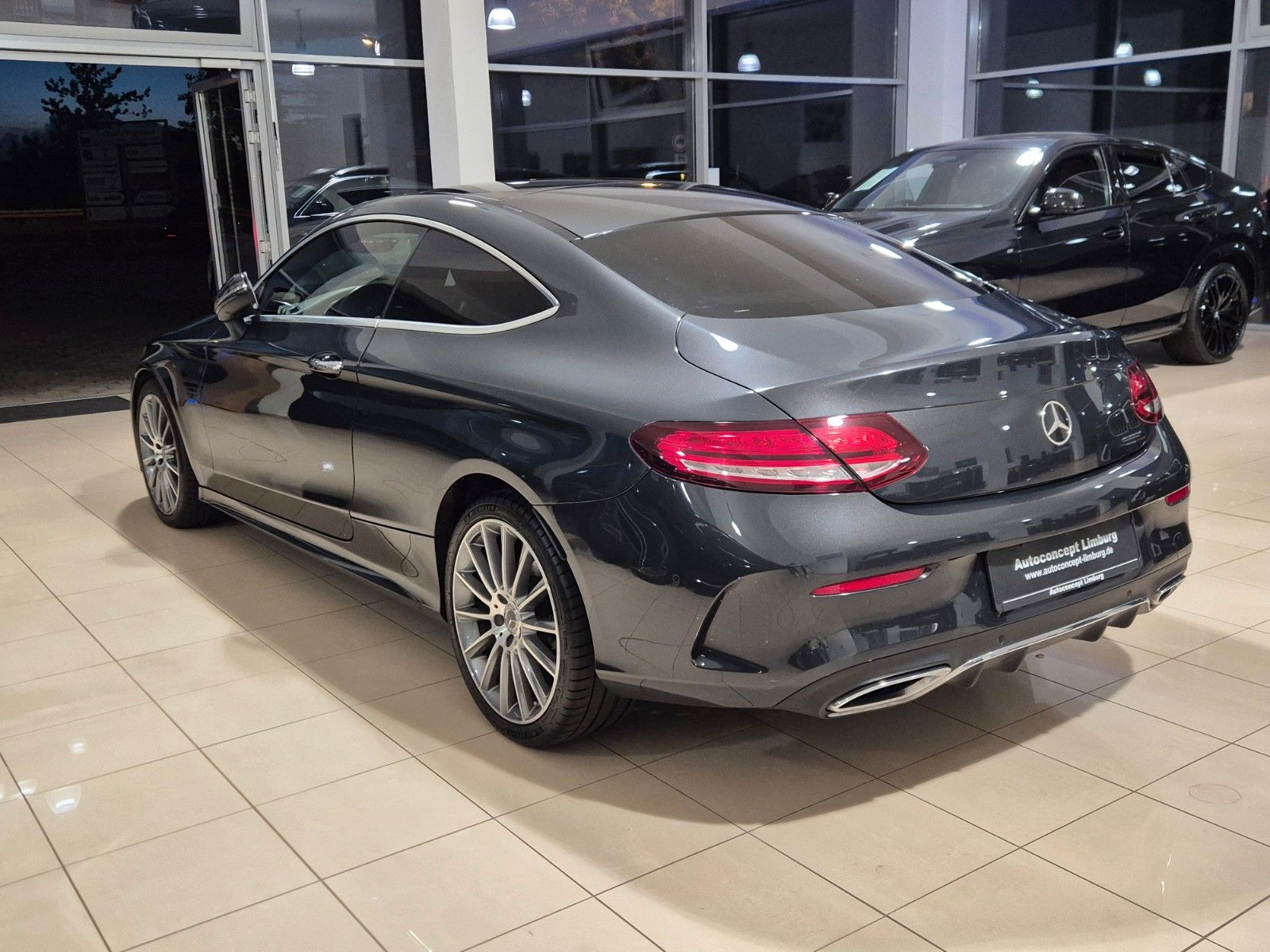 Mercedes-Benz C 220 C 220 d Coupe/AMG/Pano/Burmester/360CAM/Widescre