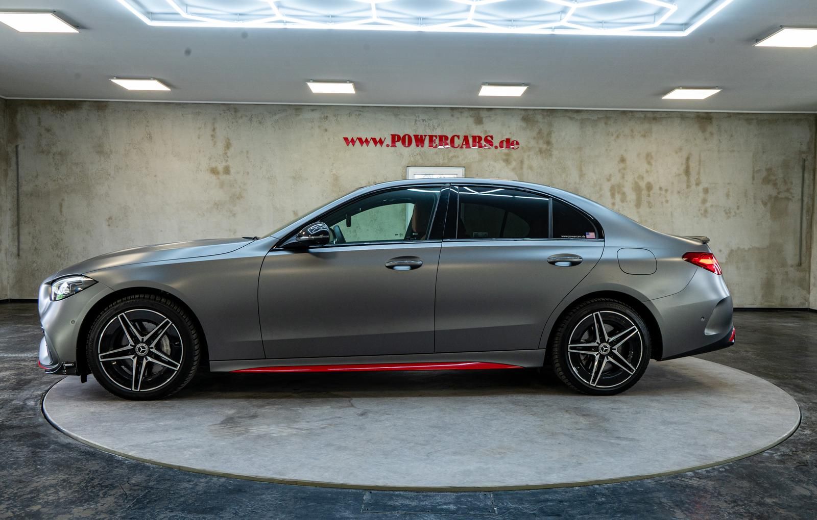 Mercedes-Benz C 300 C300e AMG Line,PANO,360°,AHK