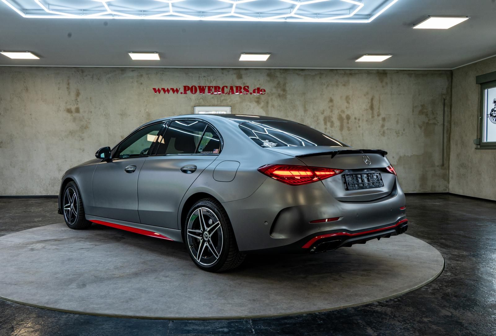 Mercedes-Benz C 300 C300e AMG Line,PANO,360°,AHK