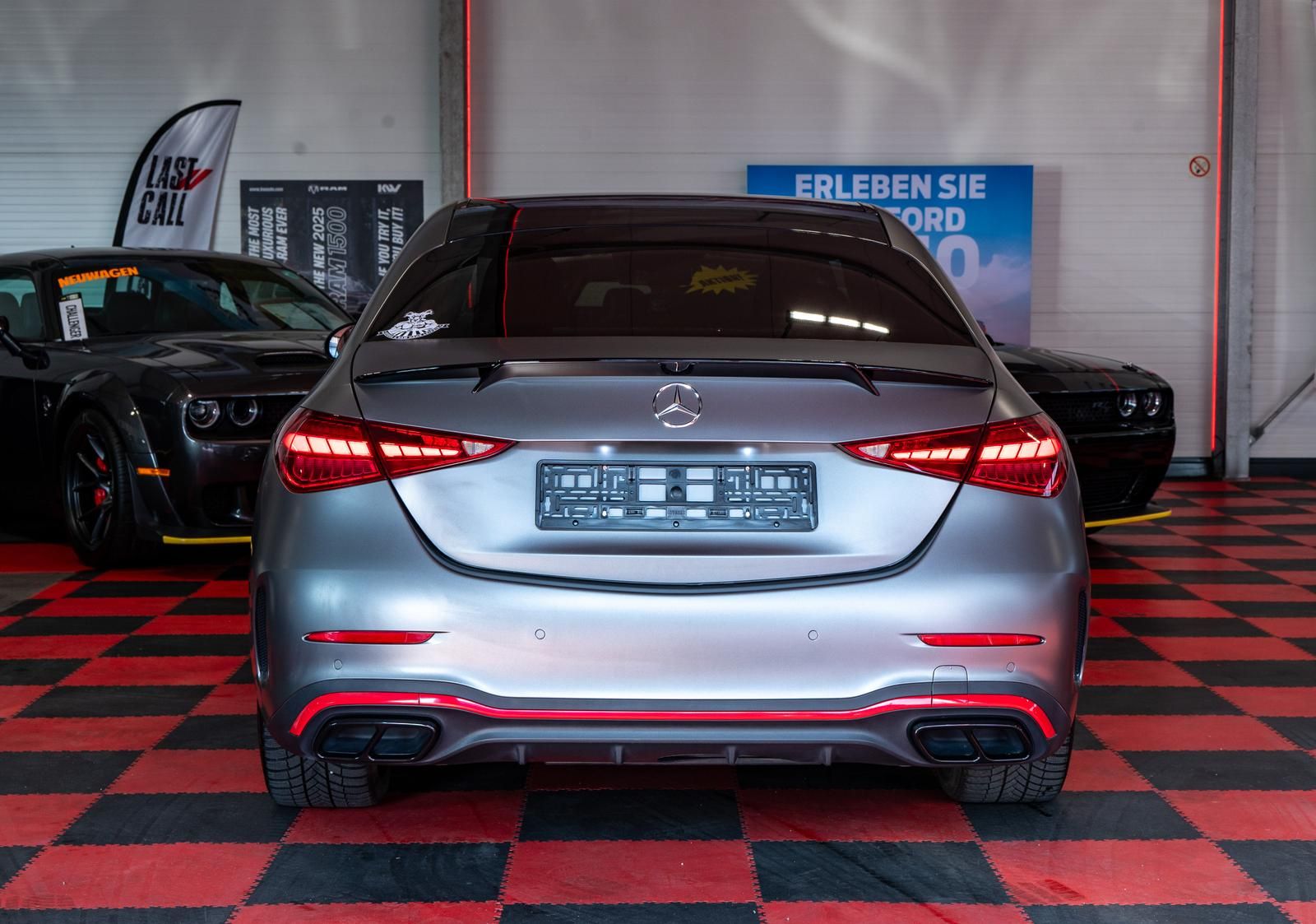Mercedes-Benz C 300 C300e AMG Line,PANO,360°,AHK