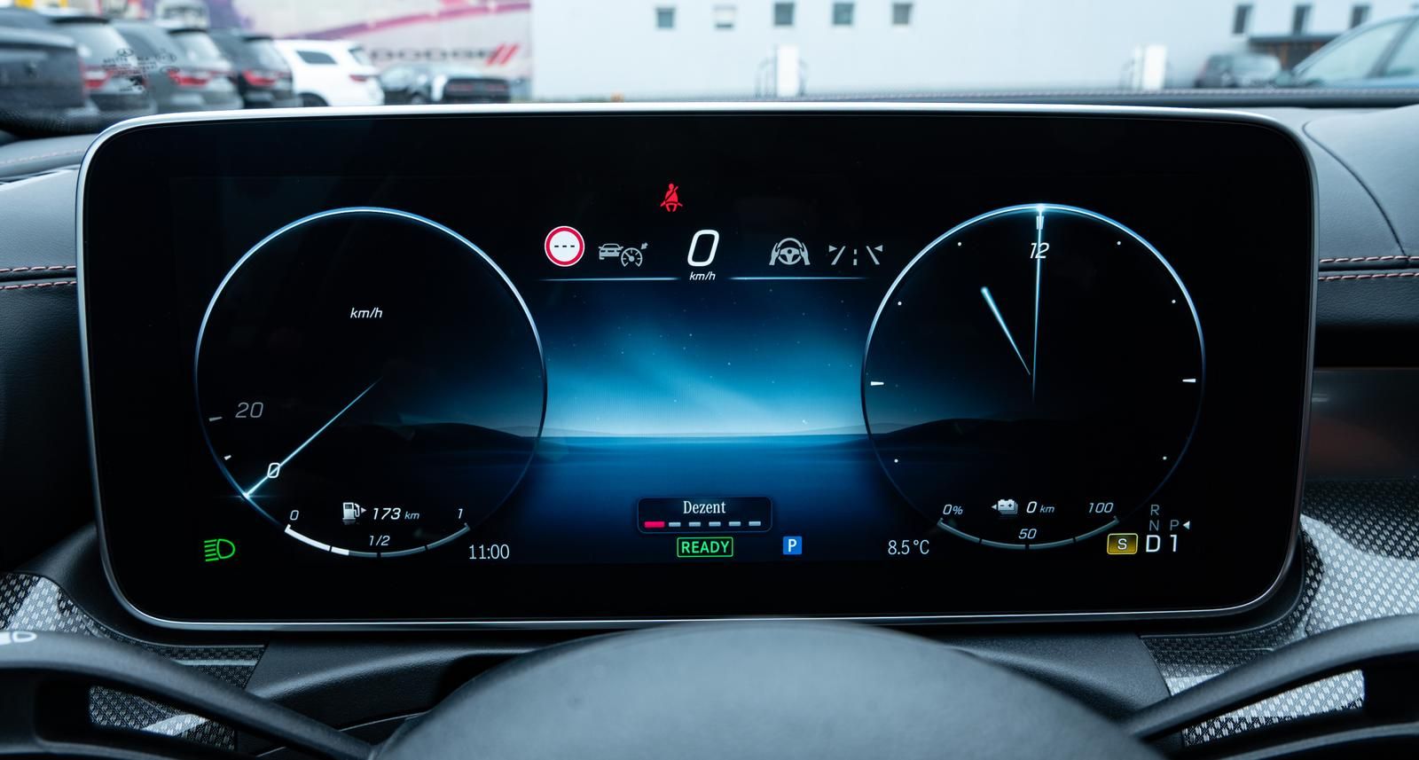 Mercedes-Benz C 300 C300e AMG Line,PANO,360°,AHK
