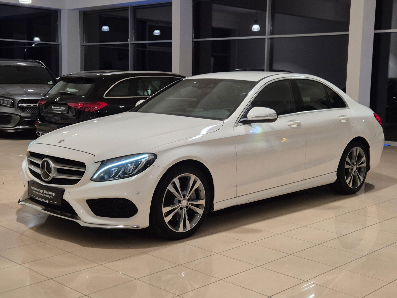 Mercedes-Benz C 400 C 400 4Matic Lim. AMG Line, HUD, Burmester,Leder