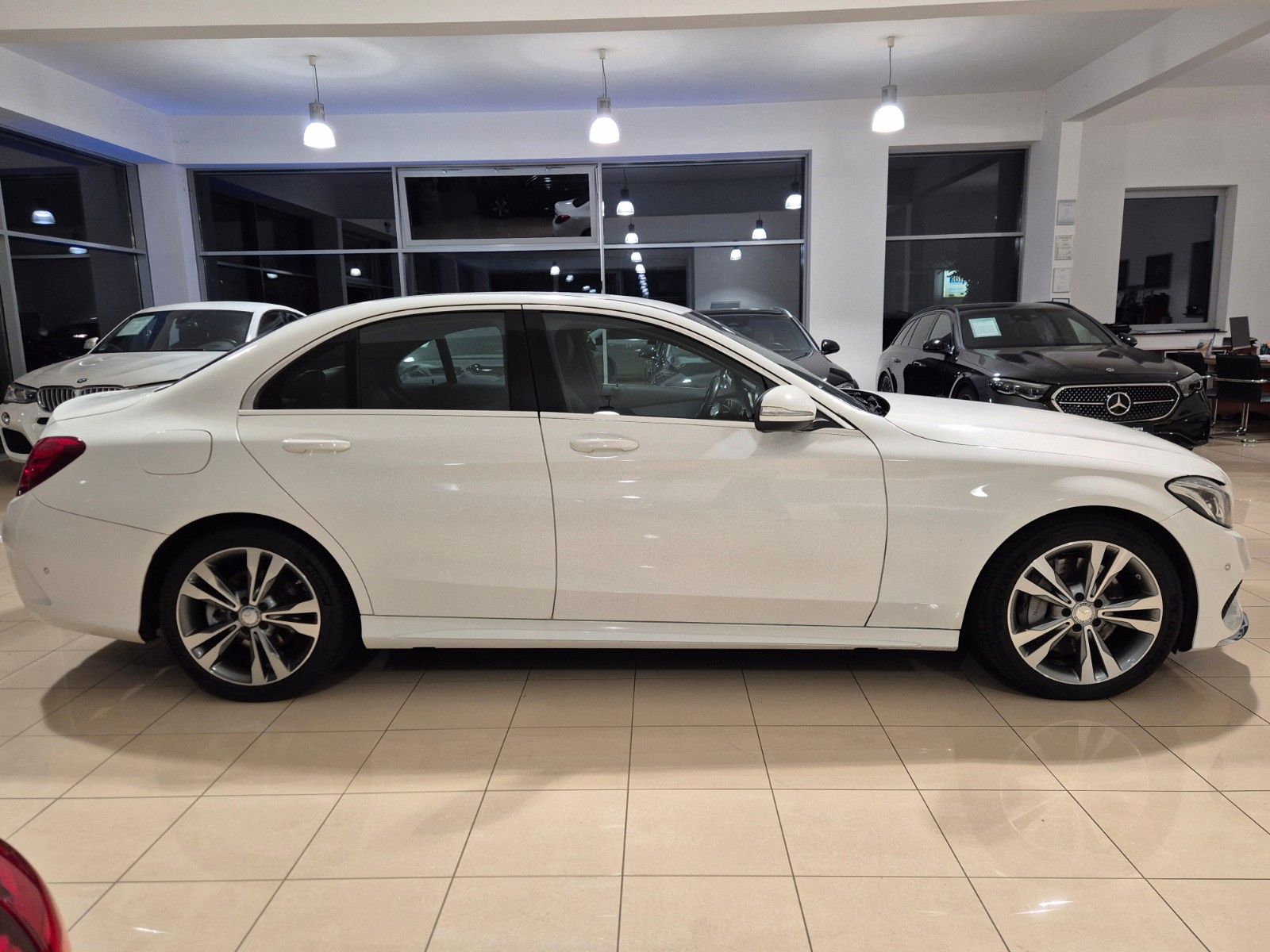 Mercedes-Benz C 400 C 400 4Matic Lim. AMG Line, HUD, Burmester,Leder