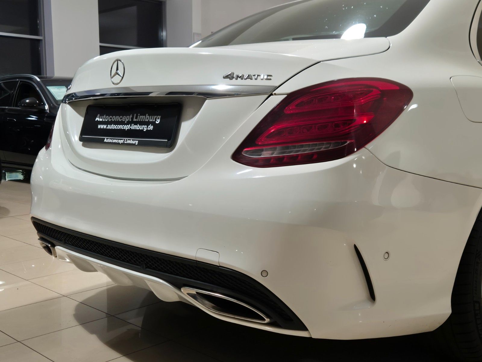 Mercedes-Benz C 400 C 400 4Matic Lim. AMG Line, HUD, Burmester,Leder