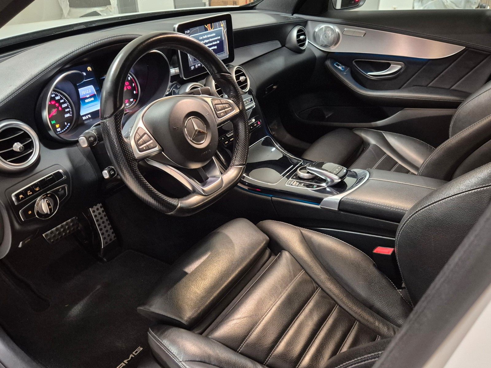 Mercedes-Benz C 400 C 400 4Matic Lim. AMG Line, HUD, Burmester,Leder