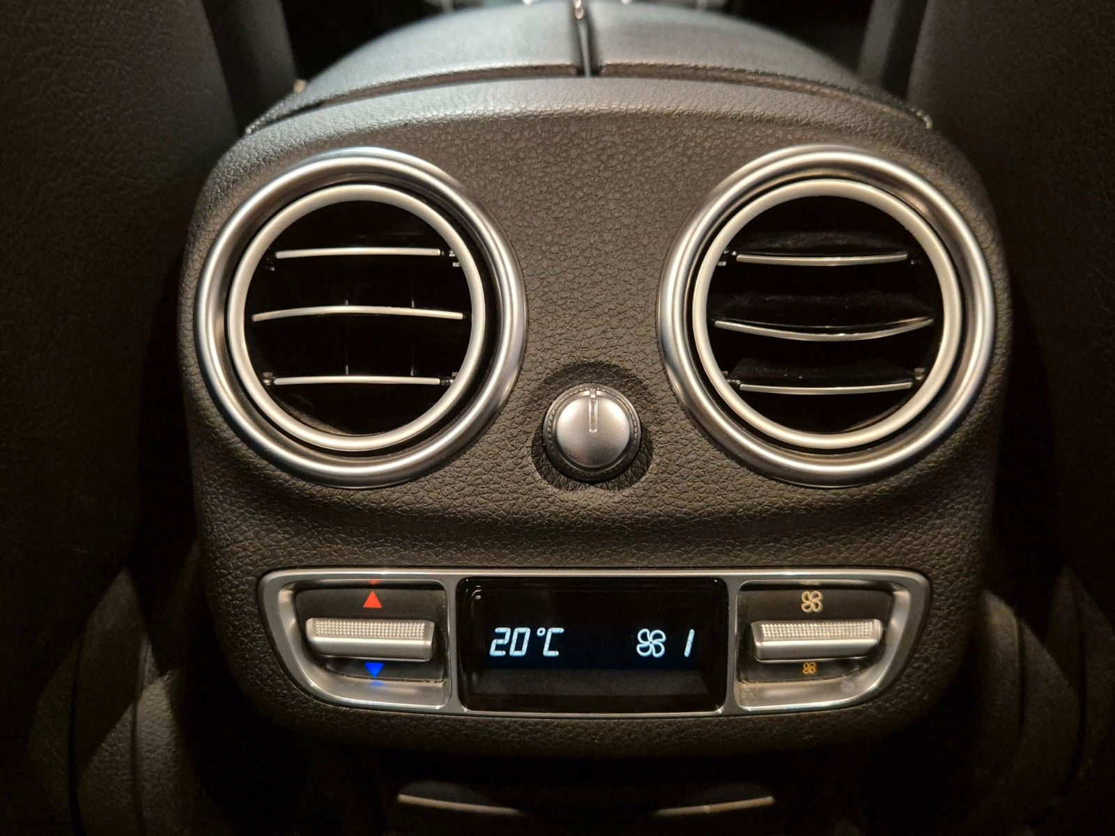 Mercedes-Benz C 400 C 400 4Matic Lim. AMG Line, HUD, Burmester,Leder