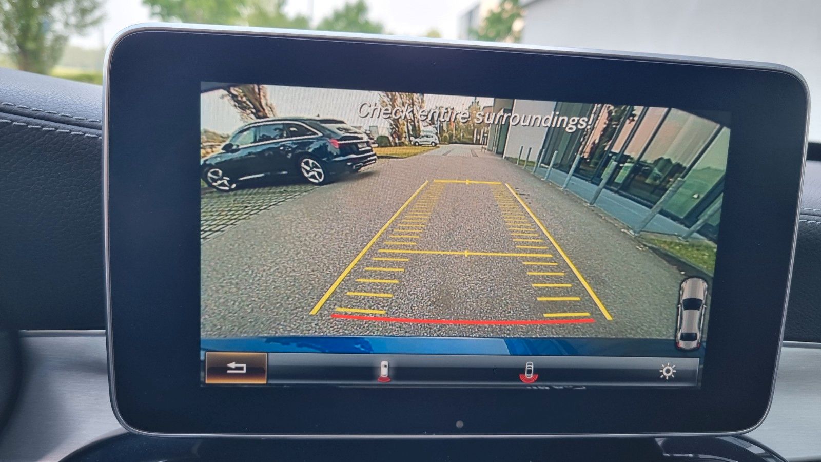 Mercedes-Benz C 63 AMG C 63 AMG Performance 19&apos; Drivers Pano Burmester