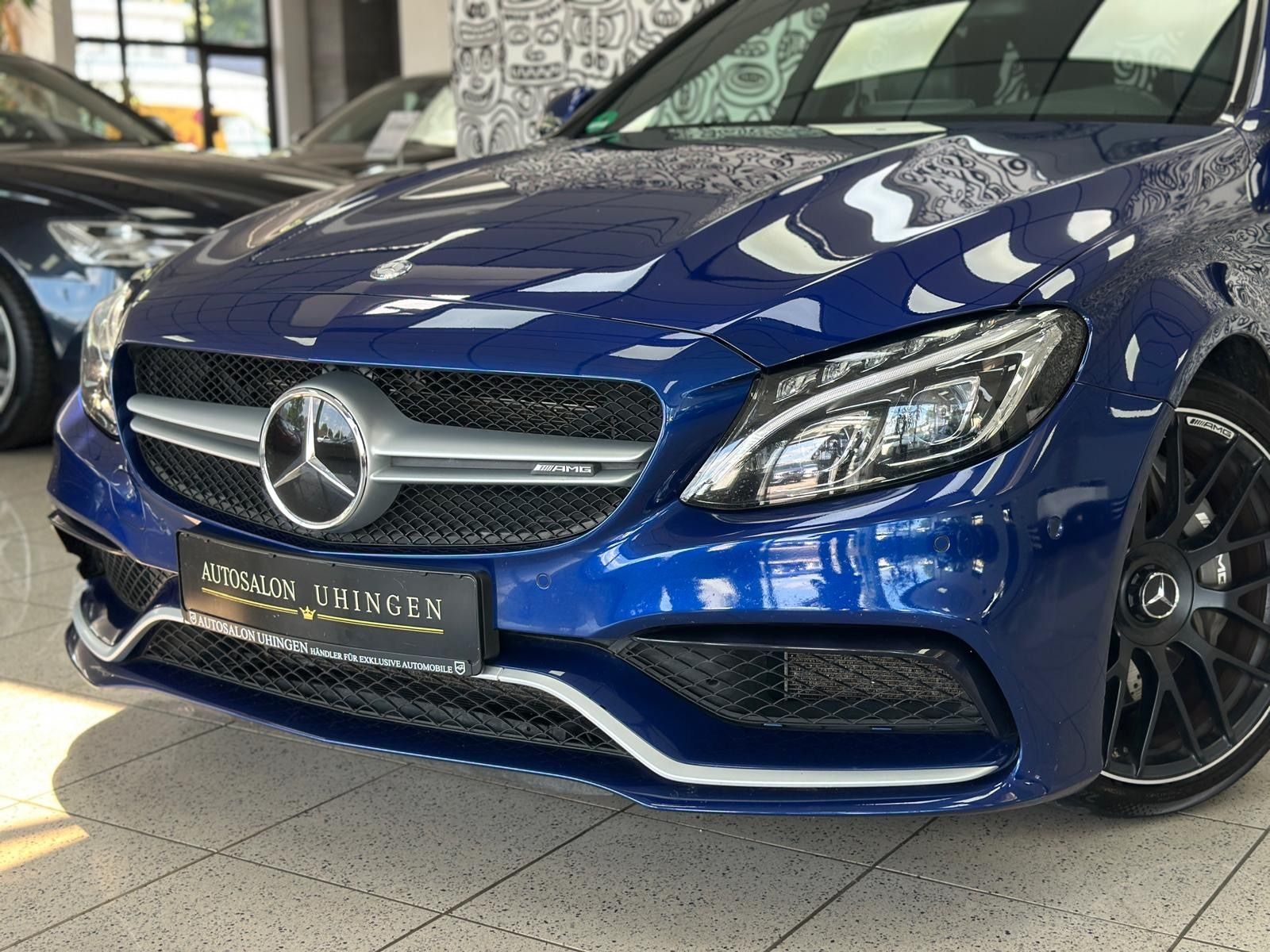 Mercedes-Benz C 63 AMG C63 AMG DESIGNO*BURMESTER*DISTRONIC*HEAD-UP*VOLL