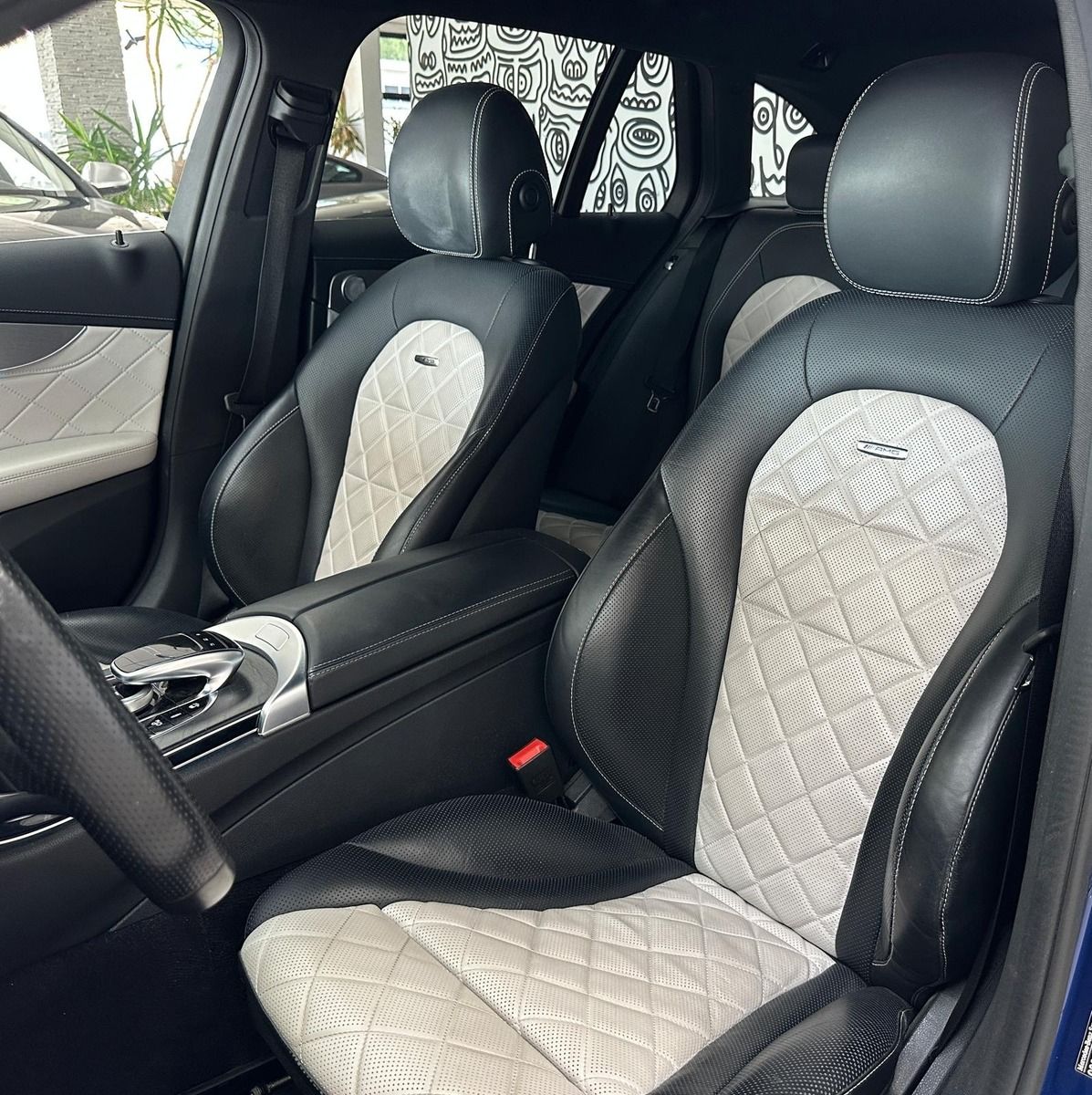 Mercedes-Benz C 63 AMG C63 AMG DESIGNO*BURMESTER*DISTRONIC*HEAD-UP*VOLL