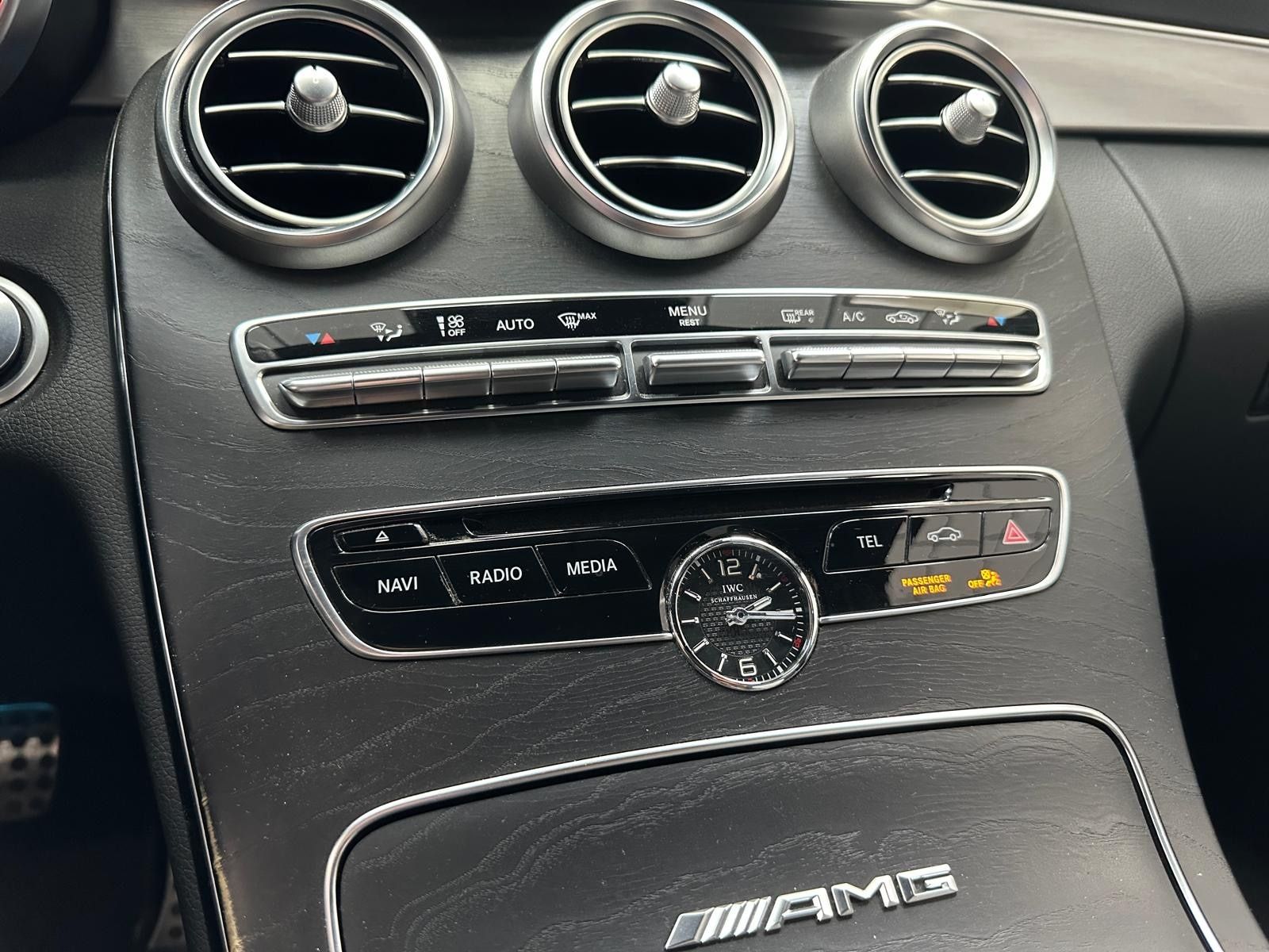 Mercedes-Benz C 63 AMG C63 AMG DESIGNO*BURMESTER*DISTRONIC*HEAD-UP*VOLL