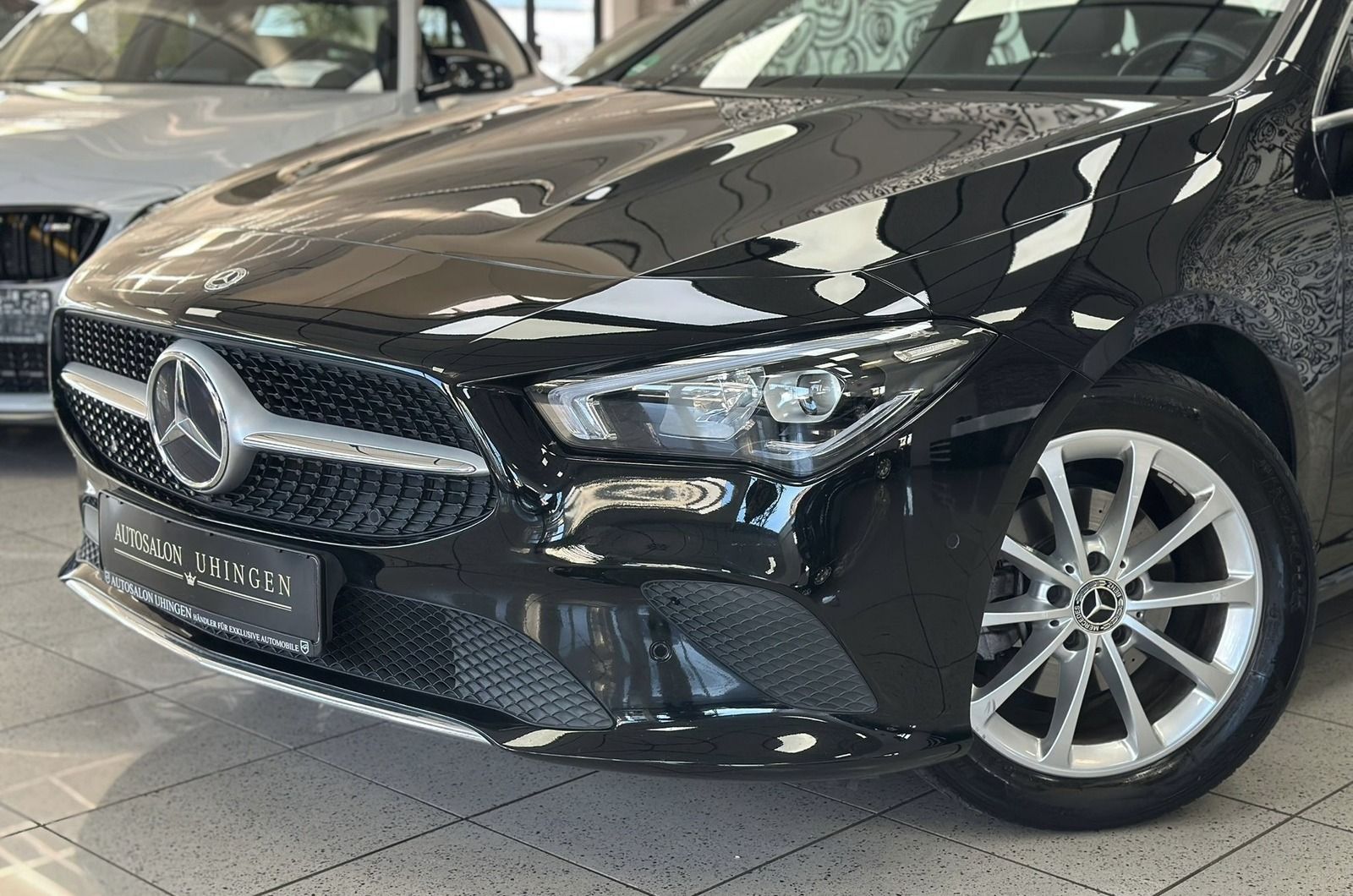 Mercedes-Benz CLA 180 CLA 180 7G-DCT*MBUX*WIDESCREEN*KAMERA*BURMESTER*