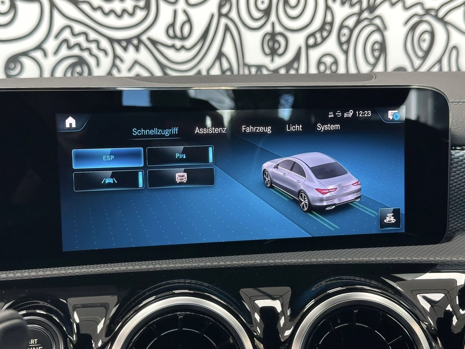 Mercedes-Benz CLA 180 CLA 180 7G-DCT*MBUX*WIDESCREEN*KAMERA*BURMESTER*