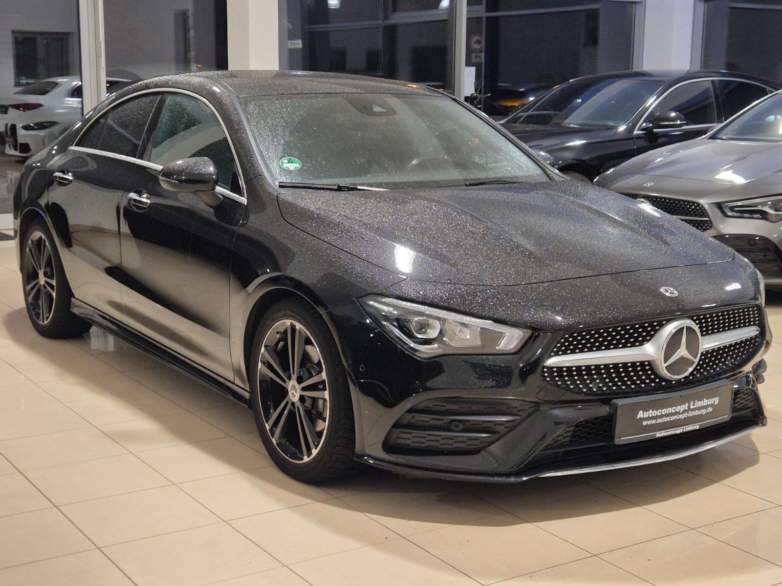 Mercedes-Benz CLA 180 CLA 180 AMG Line,Panorama,Key-Go,AHK