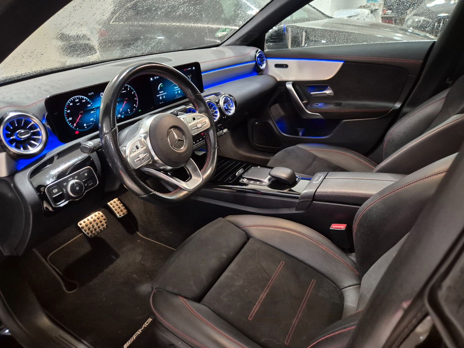 Mercedes-Benz CLA 180 CLA 180 AMG Line,Panorama,Key-Go,AHK