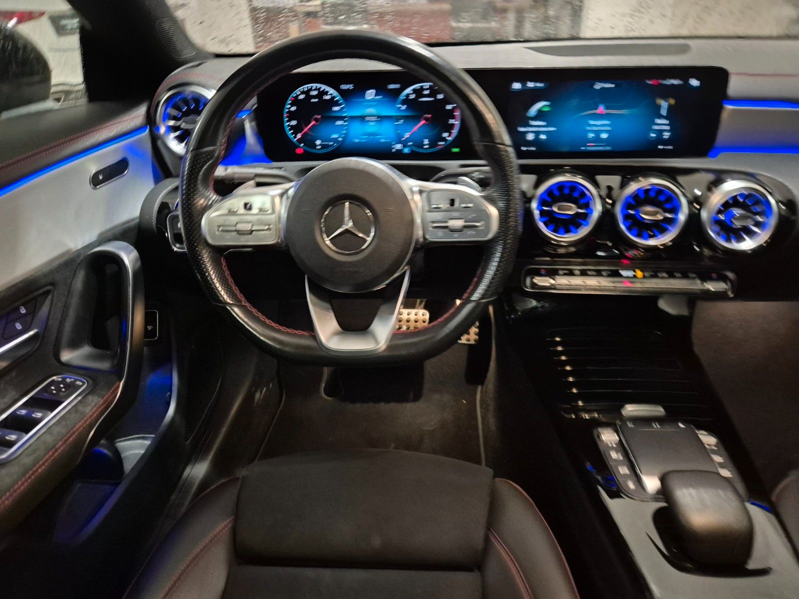 Mercedes-Benz CLA 180 CLA 180 AMG Line,Panorama,Key-Go,AHK