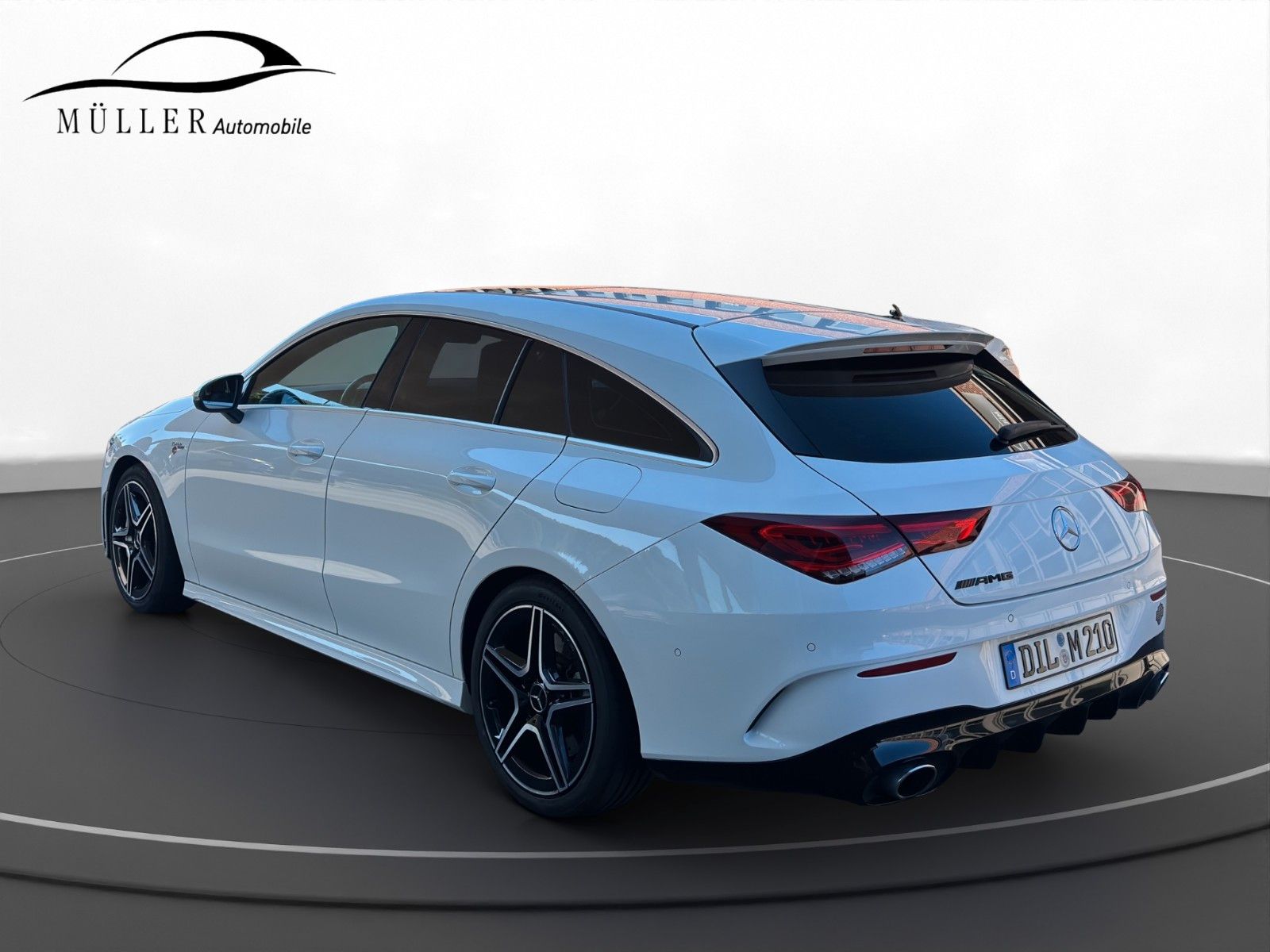 Mercedes-Benz CLA 35 AMG CLA 35 SB AMG 4M Pano Burmester