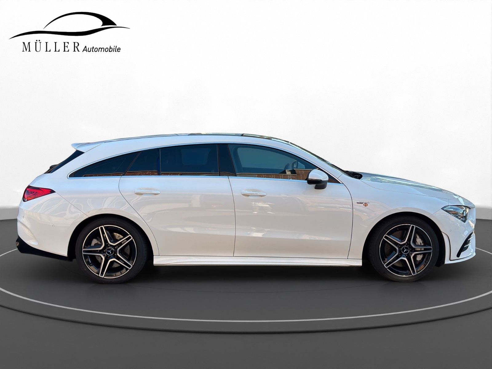 Mercedes-Benz CLA 35 AMG CLA 35 SB AMG 4M Pano Burmester