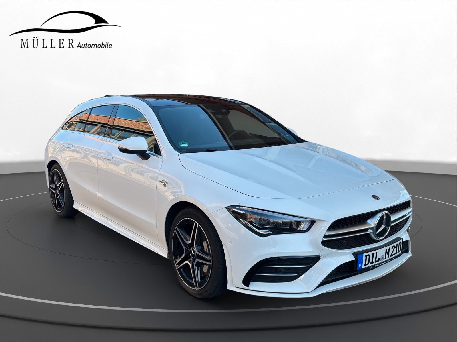 Mercedes-Benz CLA 35 AMG CLA 35 SB AMG 4M Pano Burmester