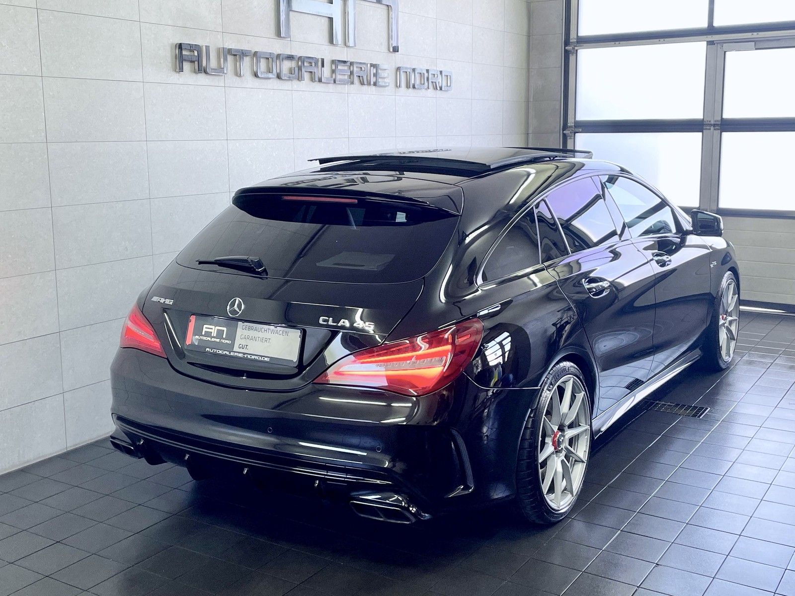 Mercedes-Benz CLA 45 AMG CLA 45 AMG 4M Performance+Exclusiv+Night+Pano+Bu