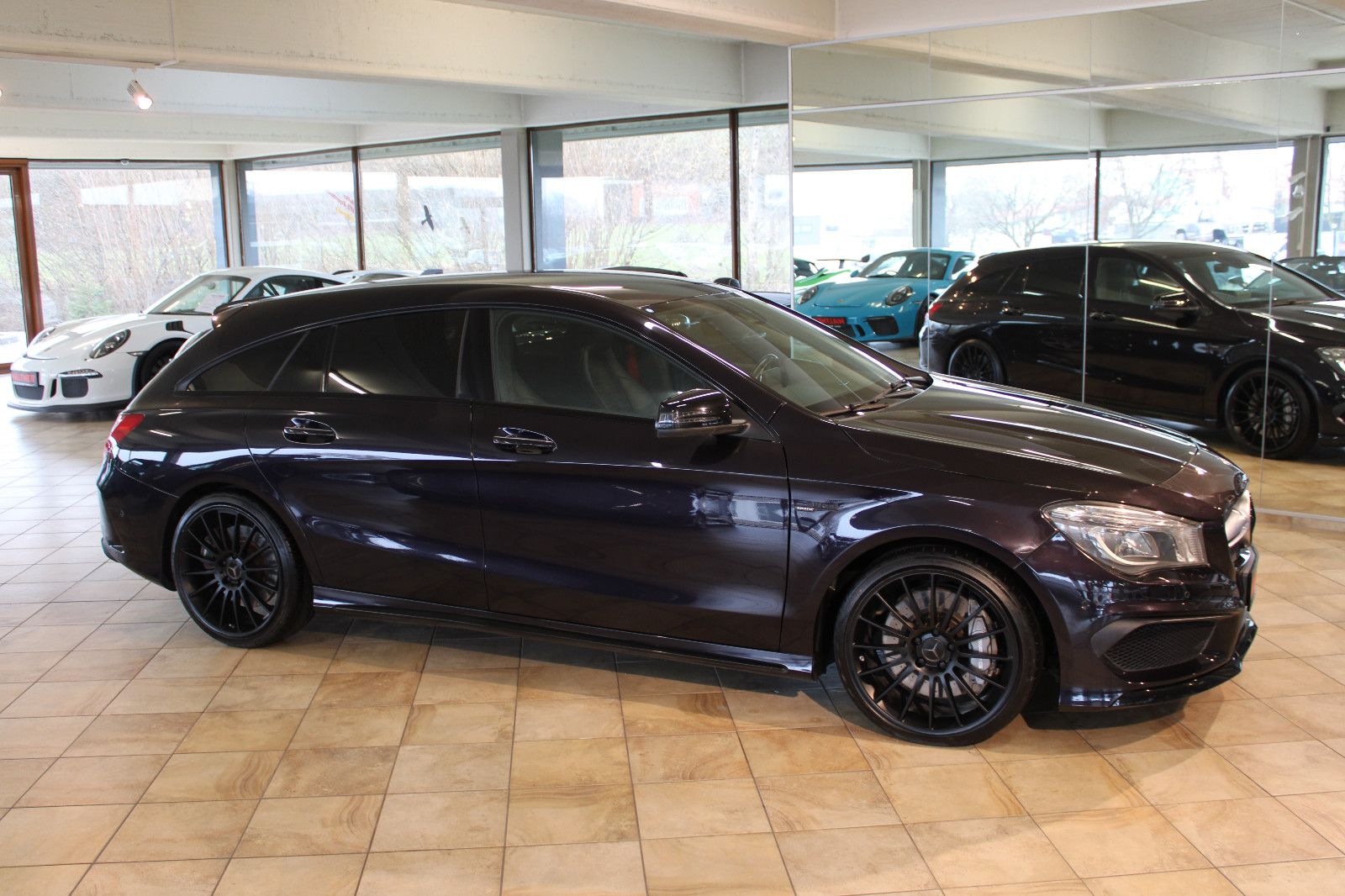Mercedes-Benz CLA 45 AMG Shooting Brake CLA 45 AMG Shooting Brake *Sonderlack*