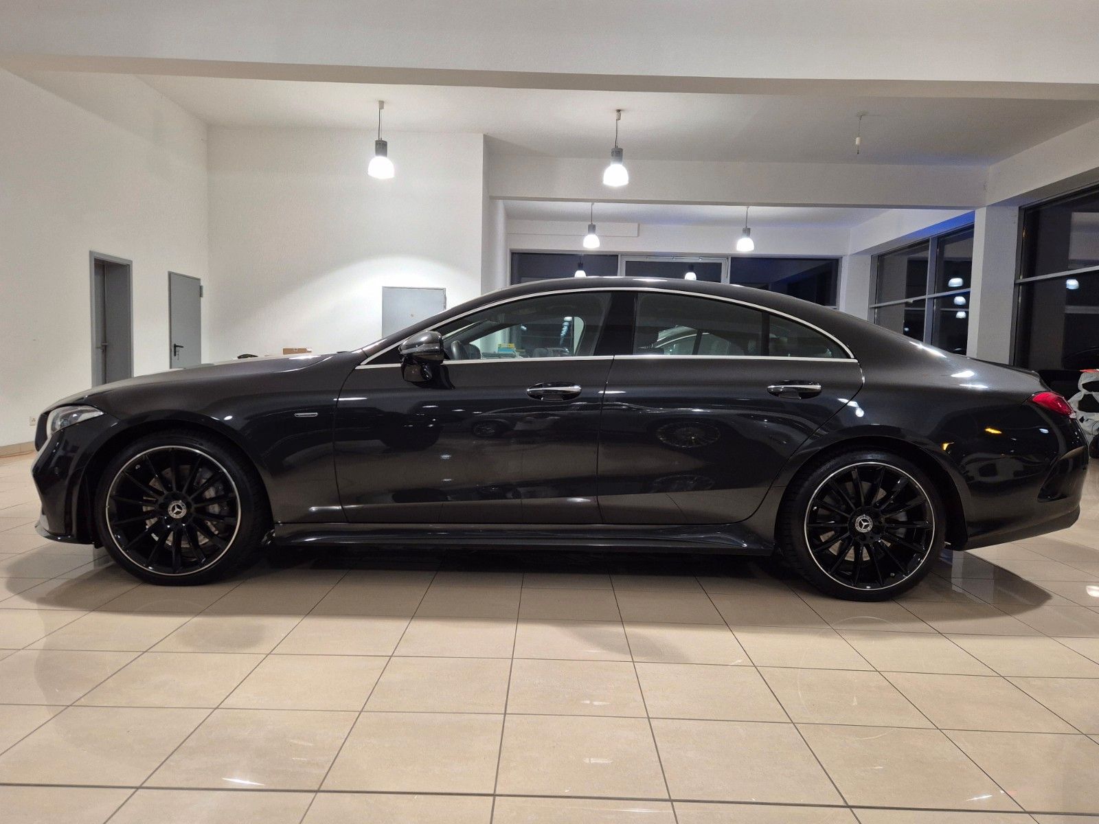 Mercedes-Benz CLS 450 CLS 450 4Matic Edition 1/AMG Line/Burmester/HUD/