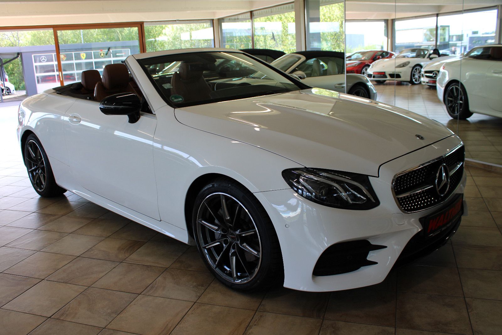 Mercedes-Benz E 200 E 200 Cabrio *AMG-Line+19&quot;+Night-Paket*