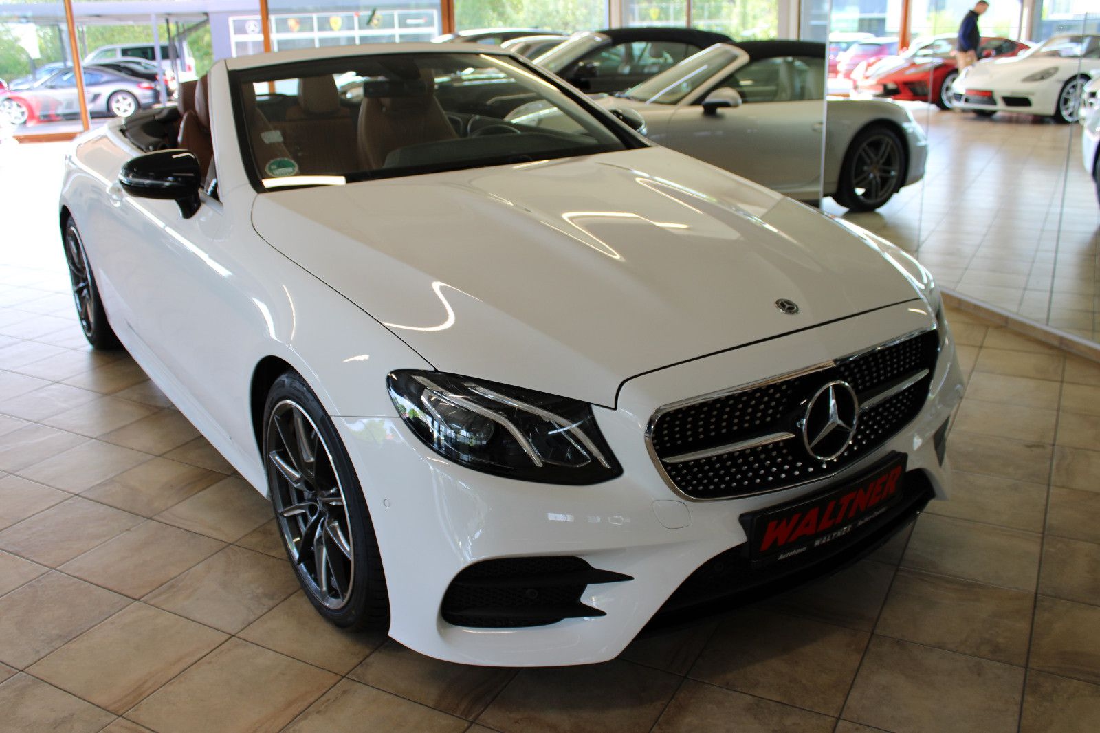 Mercedes-Benz E 200 E 200 Cabrio *AMG-Line+19&quot;+Night-Paket*