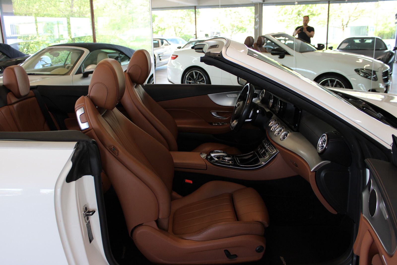 Mercedes-Benz E 200 E 200 Cabrio *AMG-Line+19&quot;+Night-Paket*
