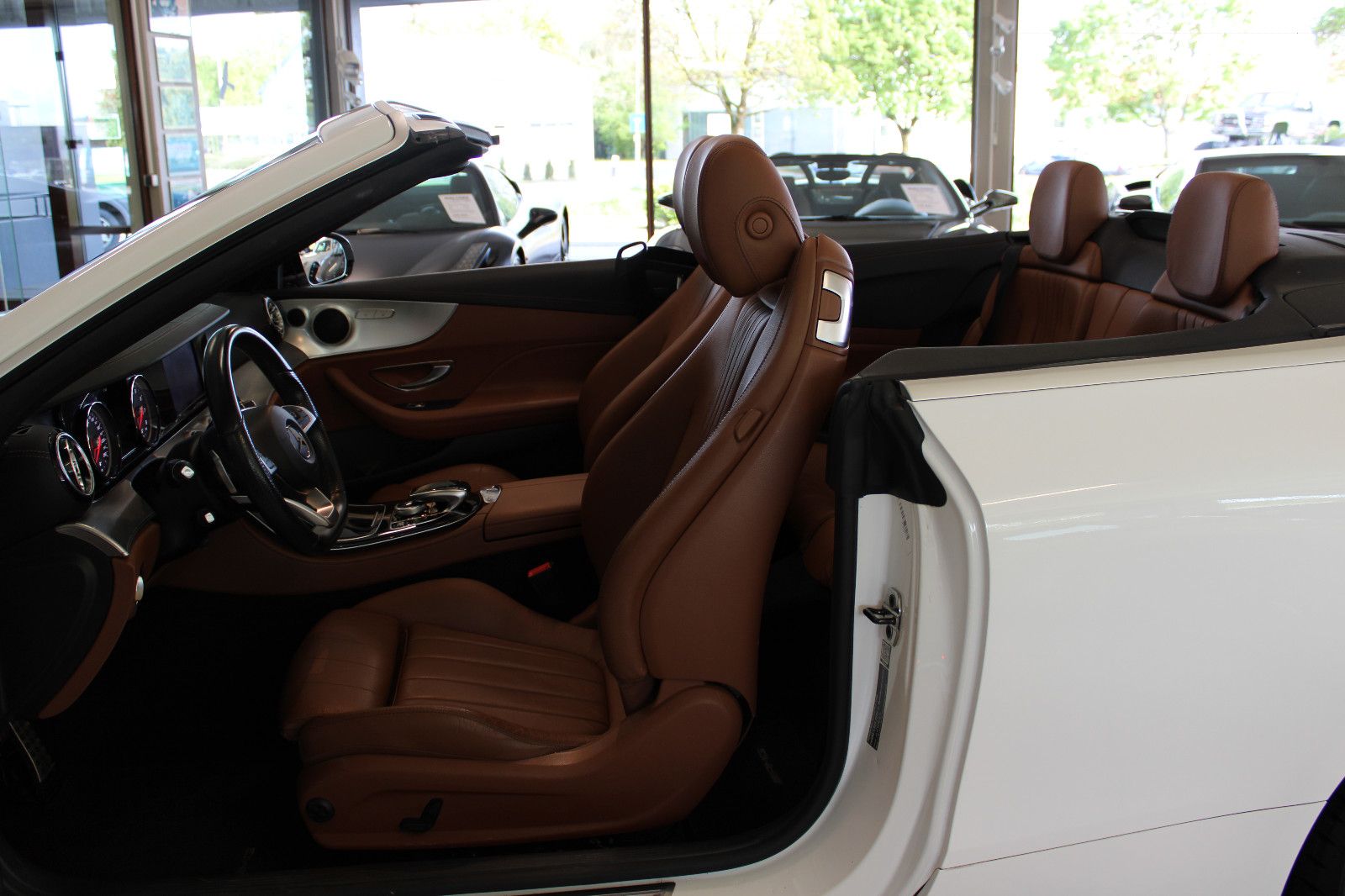 Mercedes-Benz E 200 E 200 Cabrio *AMG-Line+19&quot;+Night-Paket*