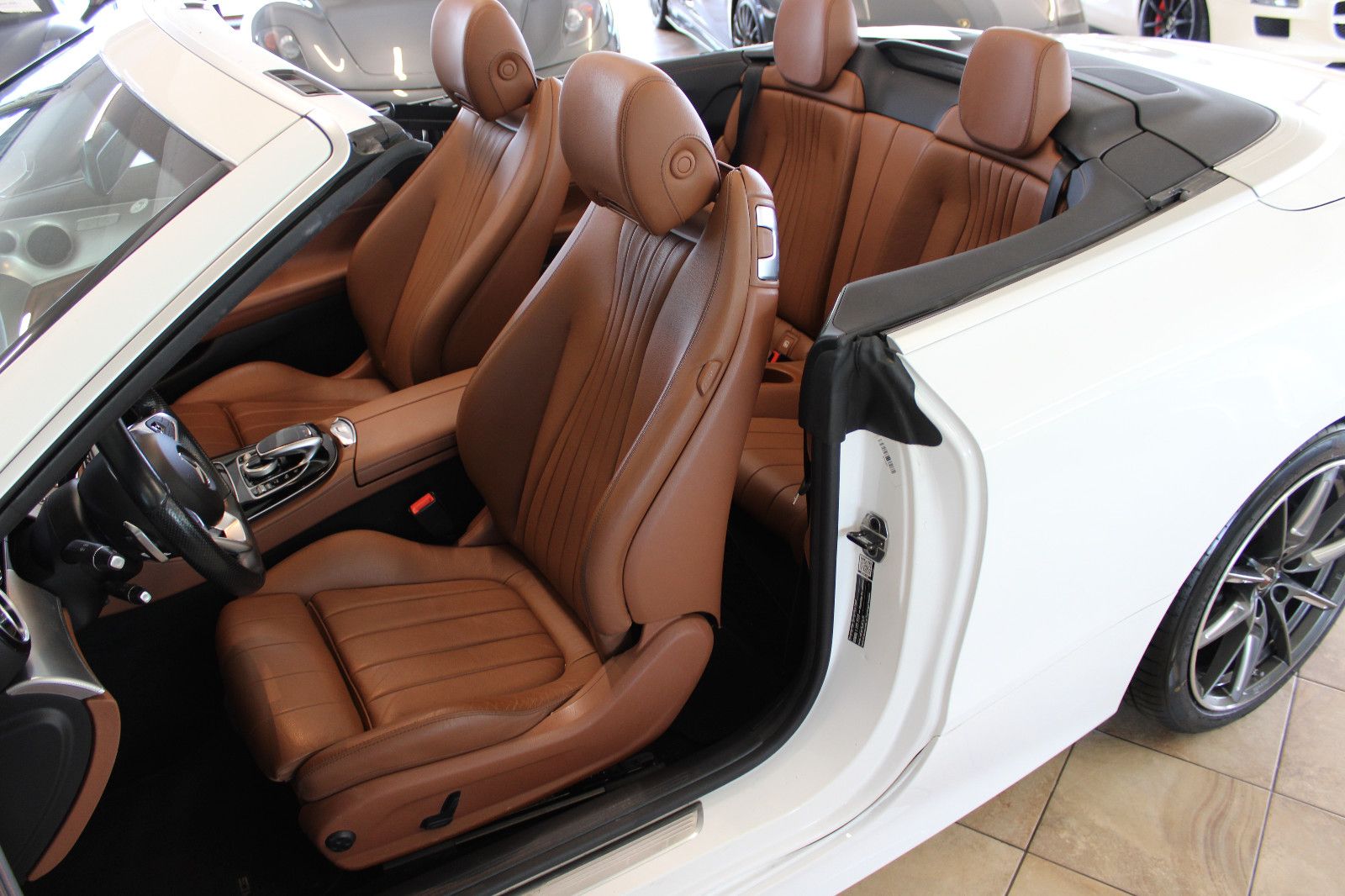 Mercedes-Benz E 200 E 200 Cabrio *AMG-Line+19&quot;+Night-Paket*