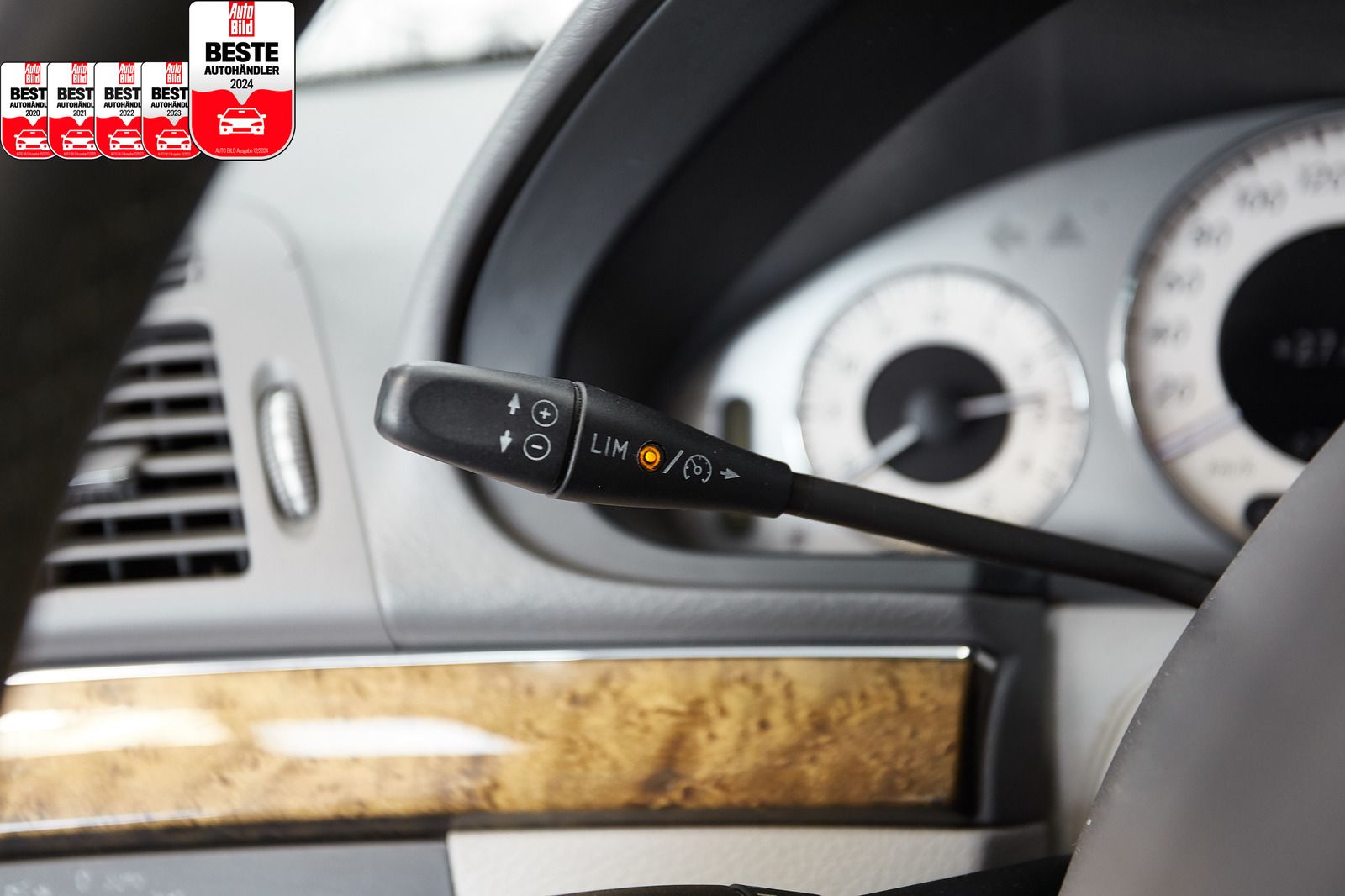 Mercedes-Benz E 200 E 200 Limo AUTOM*AVANTGARDE*LEDER*BI-XEN*SZH*AHK